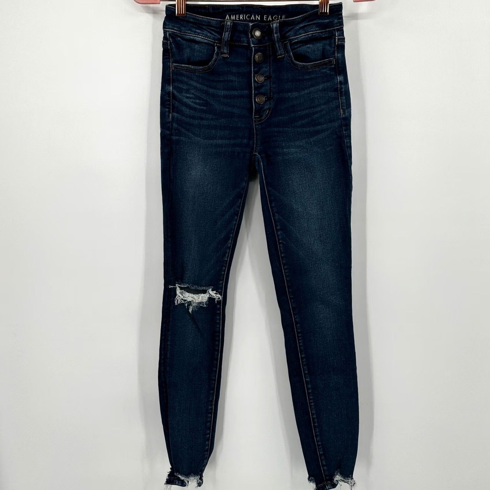 American Eagle Outfitters VINTAGE? No. American Eagle Next Level Stretch High Rise Skinny Jeans Dark Wash Sz 2 Distress Size 42" / US 20 - 4 Thumbnail
