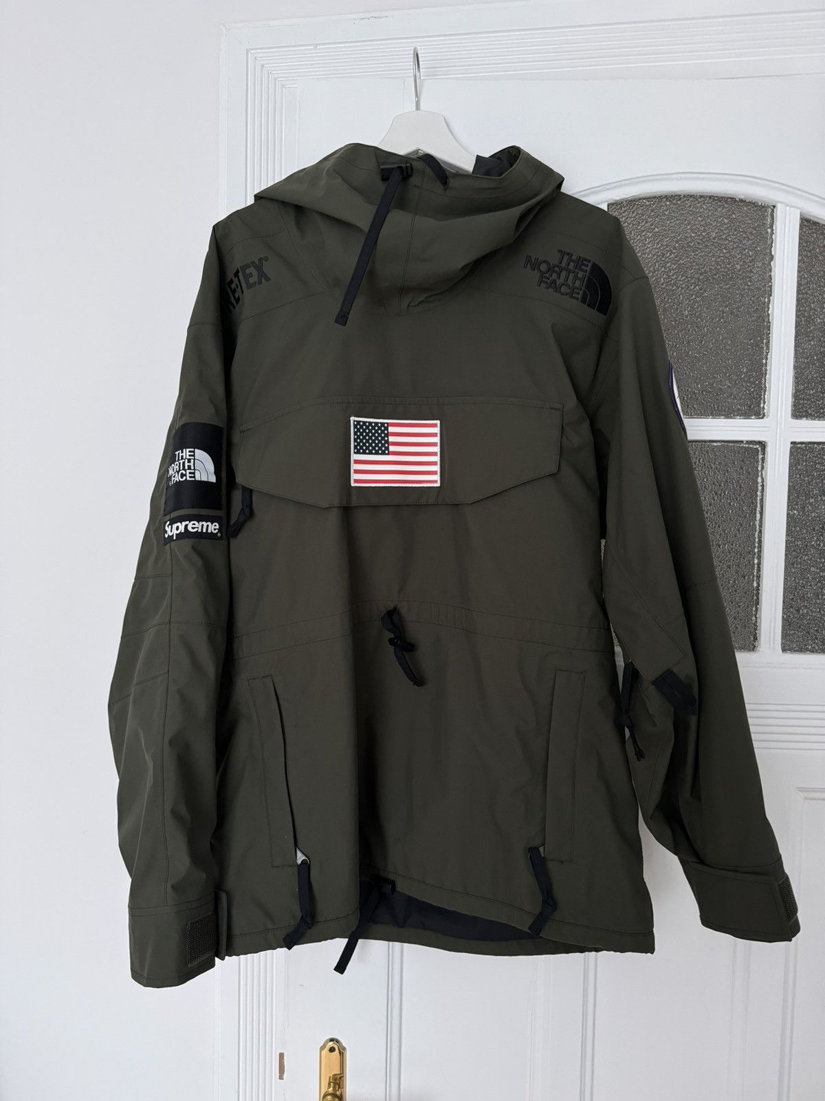 Supreme North Face SS17 Parka Olive