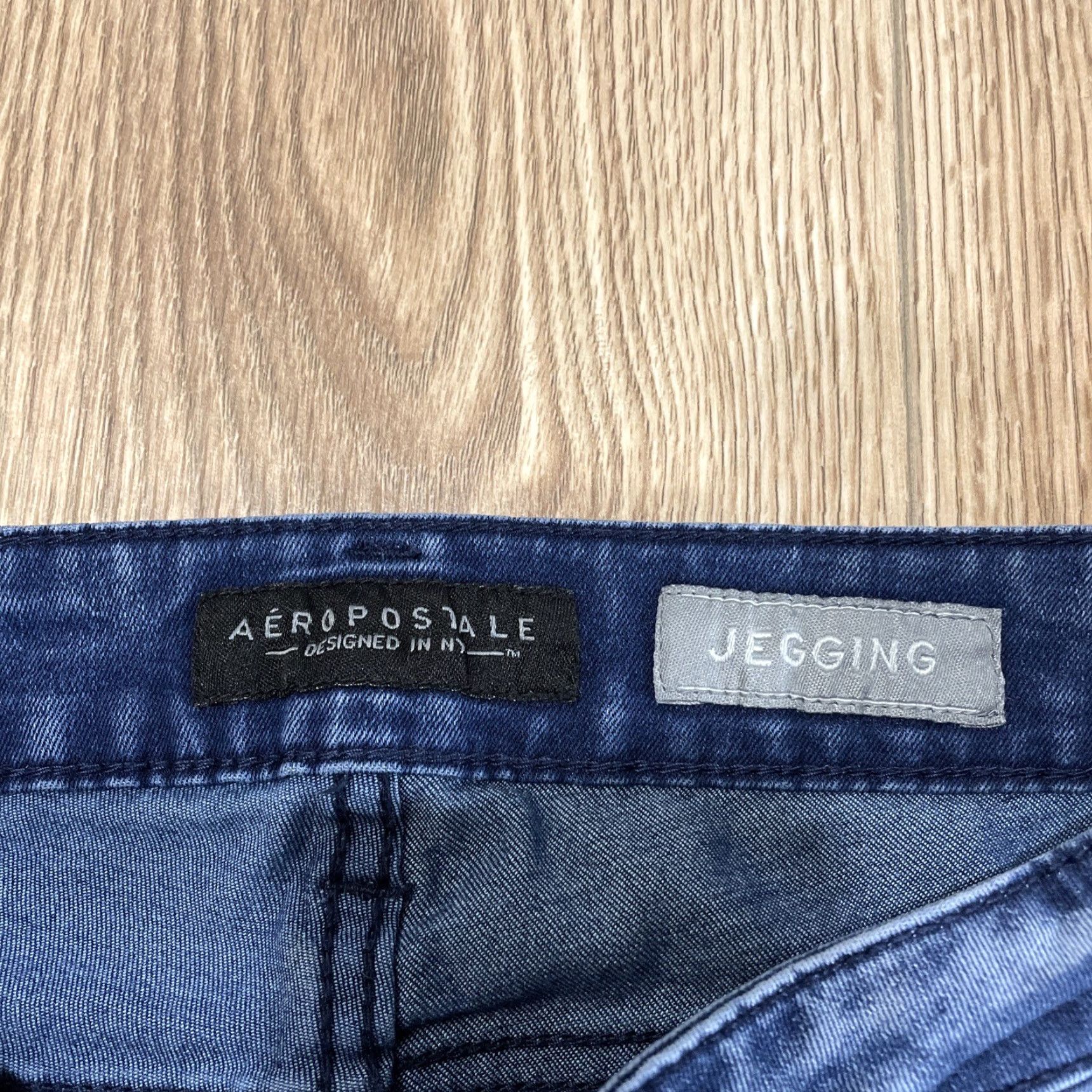 Aeropostale Aeropostale Women's Jegging Jeans Slim Fit 4 Regular Blue Denim Distressed Casual Size 27" / US 4 / IT 40 - 3 Thumbnail
