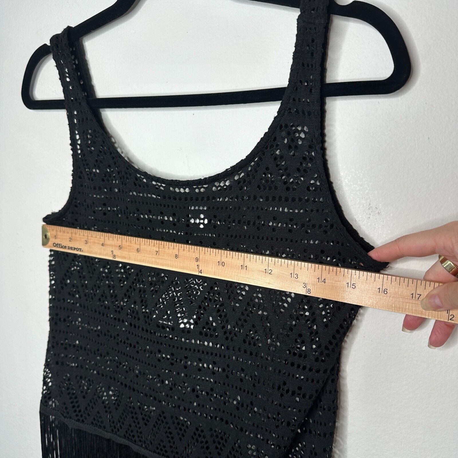 Divided NWT Divided H&M Black Crochet Tank Fringe Hem Sleeveless 4 Size S / US 4 / IT 40 - 10 Thumbnail