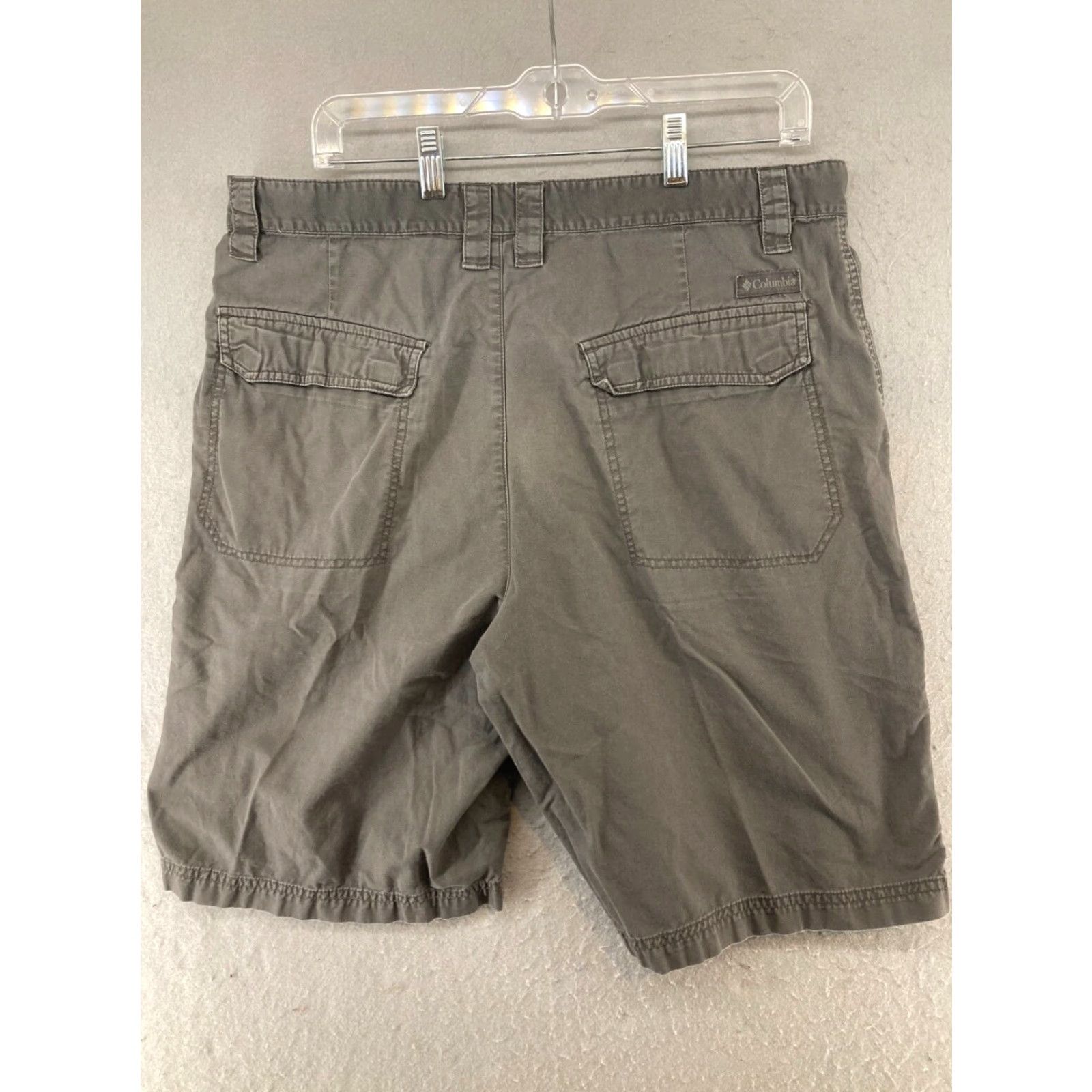 Vintage Columbia Mens Shorts 34 Gray Outdoor Cargo Pocket Shorts Size US 34 / EU 50 - 6 Thumbnail