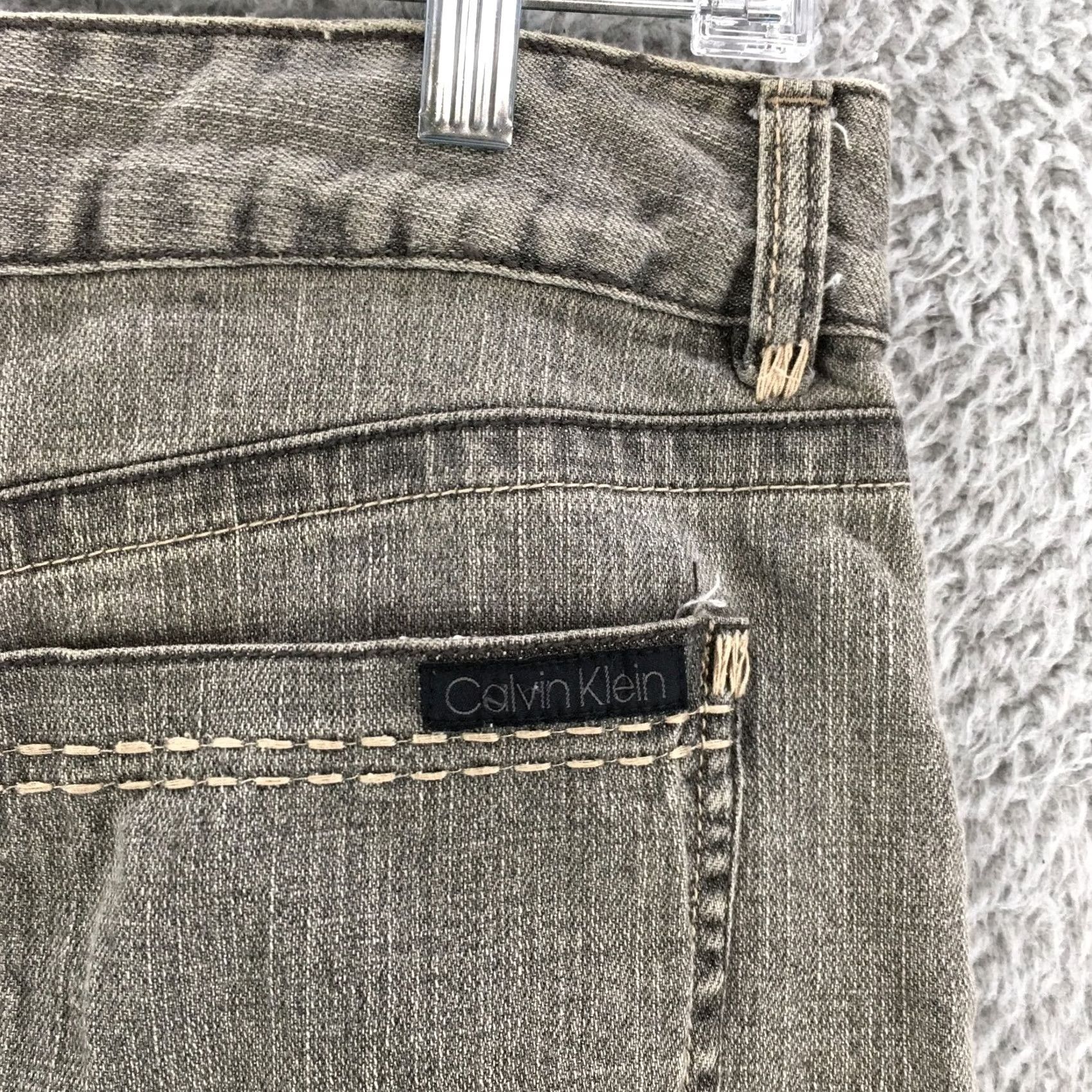 Calvin Klein Calvin Klein Mini Skirts Womens 12 Grey 5 Pockets Button Flat Front Casual Zip Skirt Knee Length Womens Size 34" / US 12 / IT 48 - 7 Thumbnail