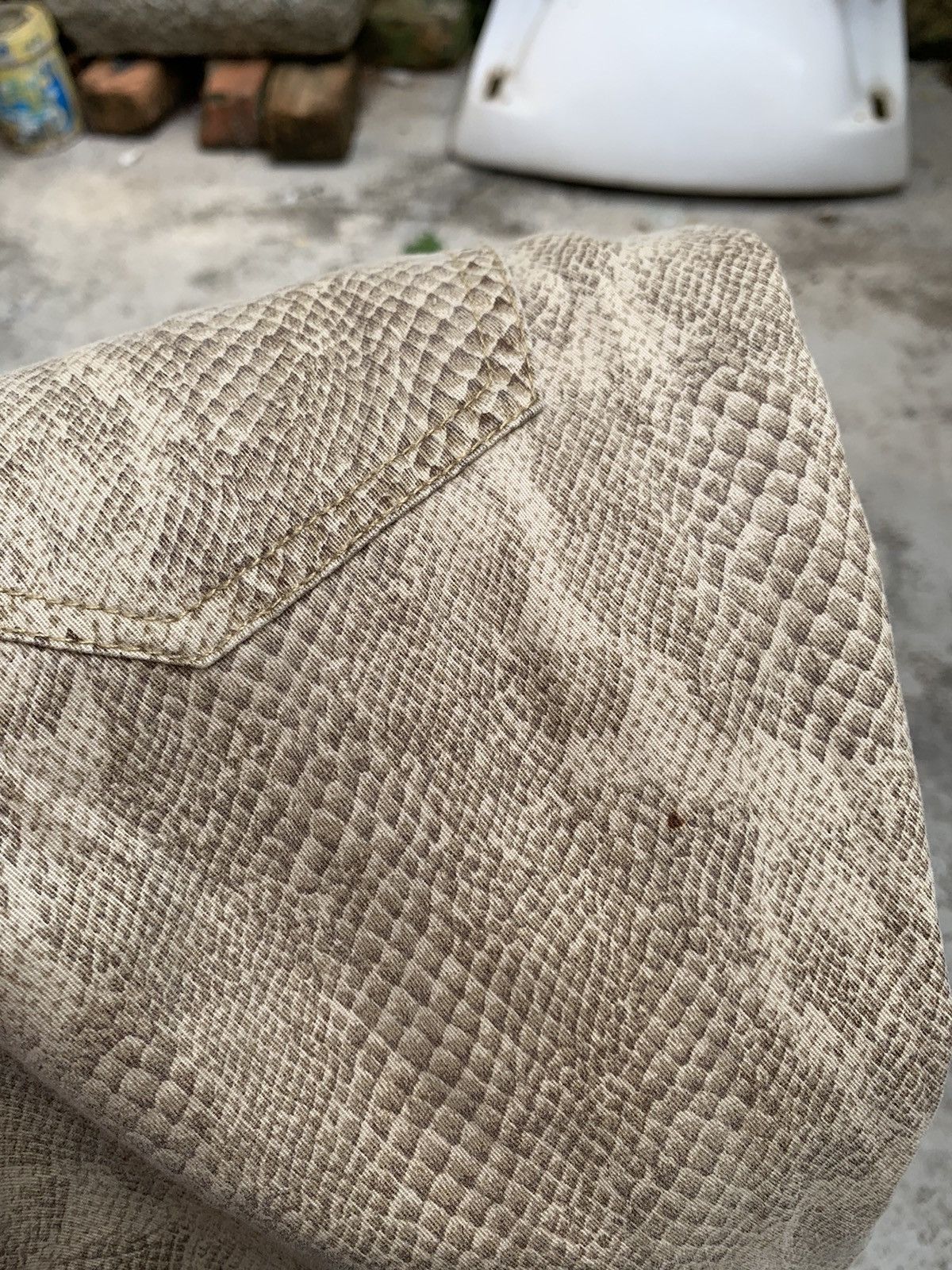 Japanese Brand Rare! Liz Claiborne Snake Skin Design Pants Jeans Size US 30 / EU 46 - 9 Thumbnail