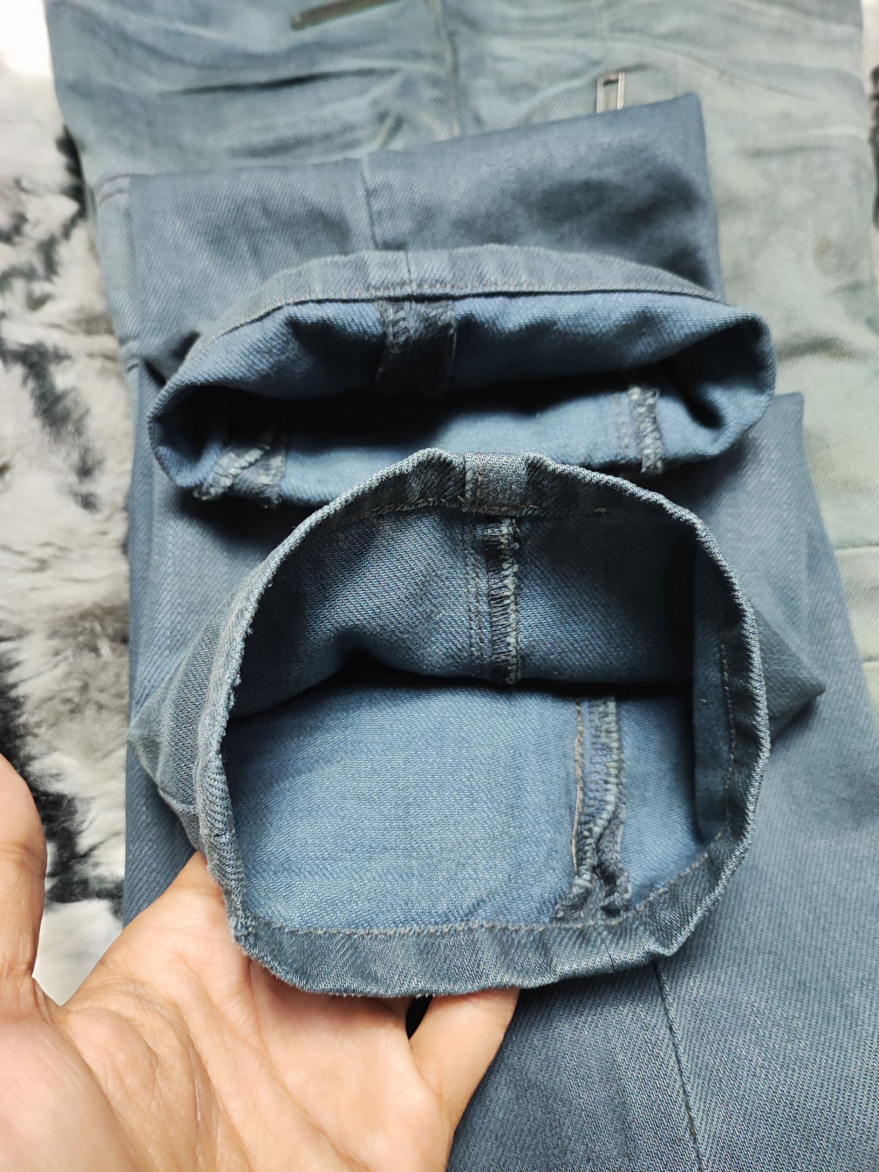 Armani Exchange Armani Exchange Wax Denim Jeans Size US 30 / EU 46 - 19 Thumbnail