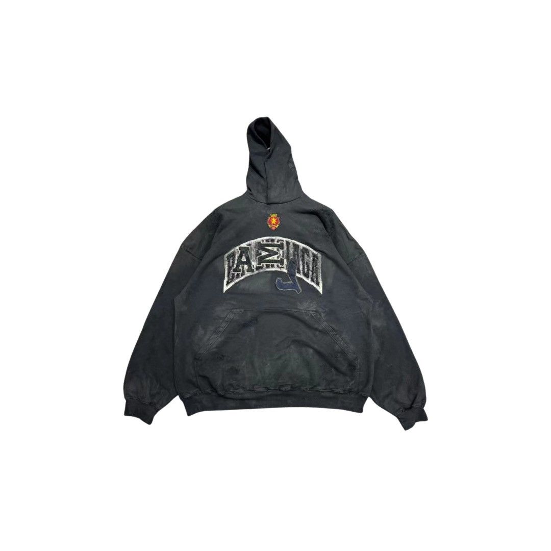 【BALENCIAGA】Skater Hoodie オーバーサイズ カーリーフリース BALENCIAGA】Skater Hoodie オーバーサイズ カーリーフリース