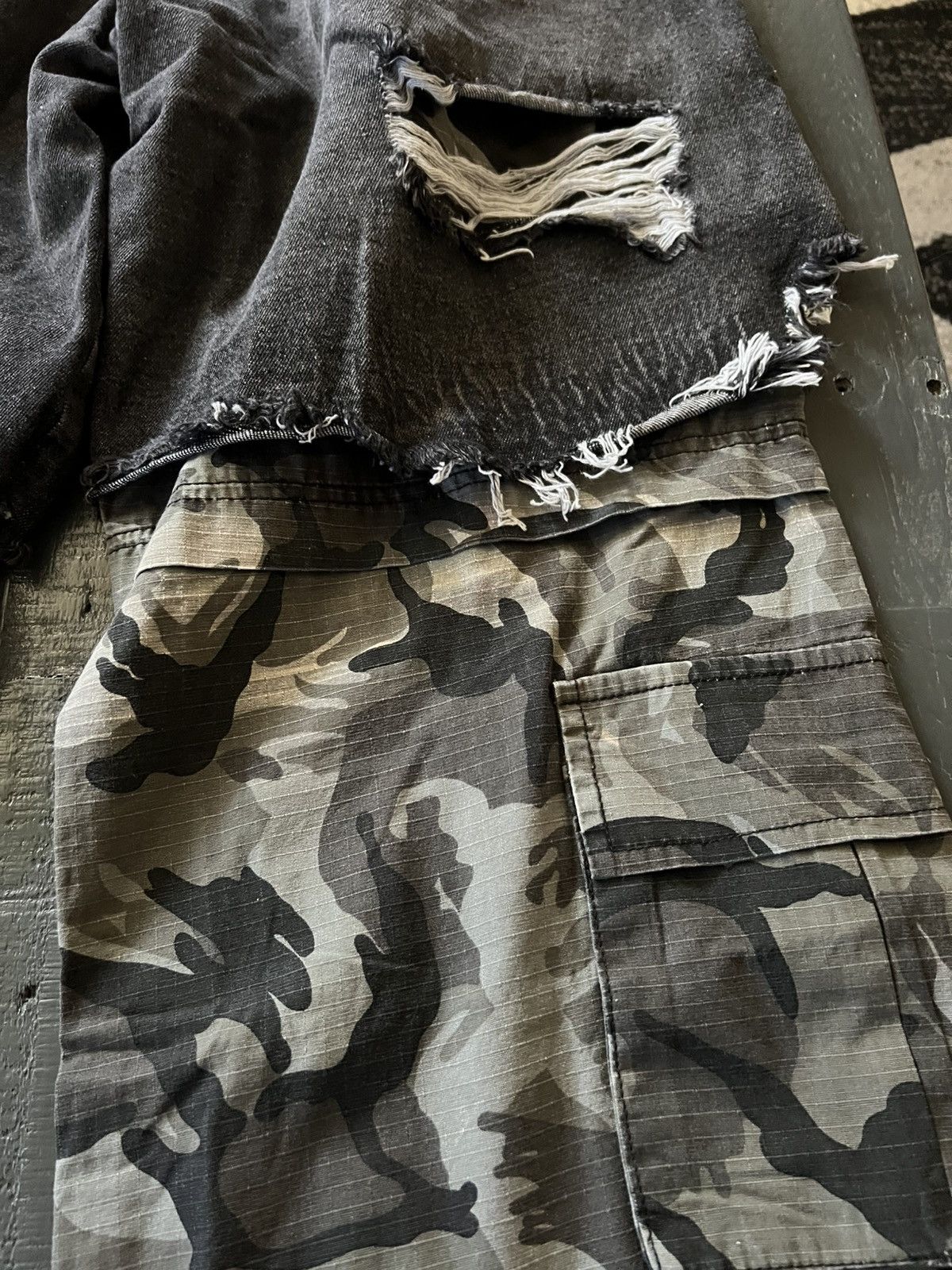 Other MORALE SHORTS/PANTS SIZE M *BRAND NEW* Size US 32 / EU 48 - 7 Thumbnail