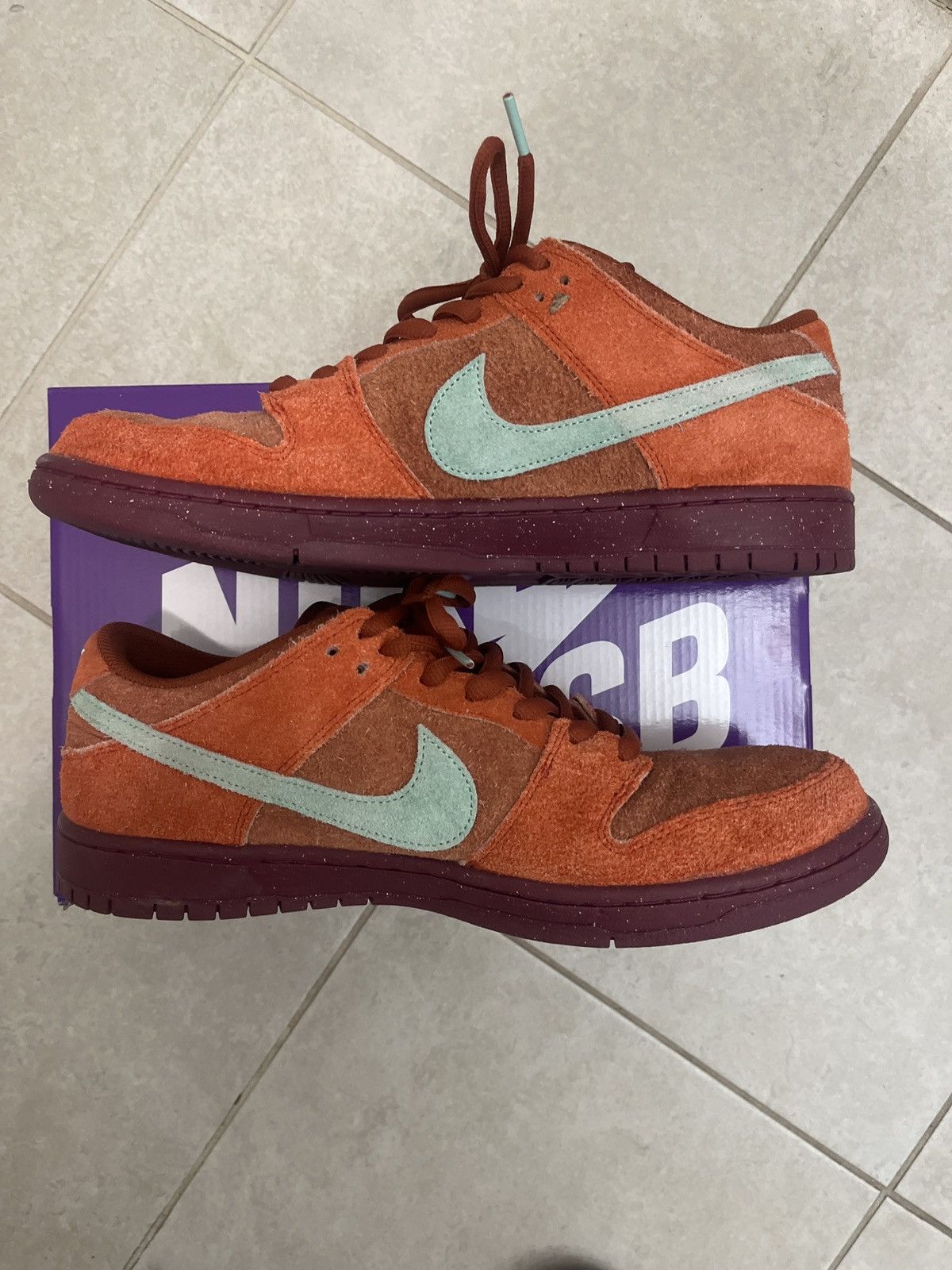 Nike × Vintage Nike SB Mystic Red/Emerald Rise-Rugged Orange-Rosewood Size US 12 / EU 45 - 2 Thumbnail