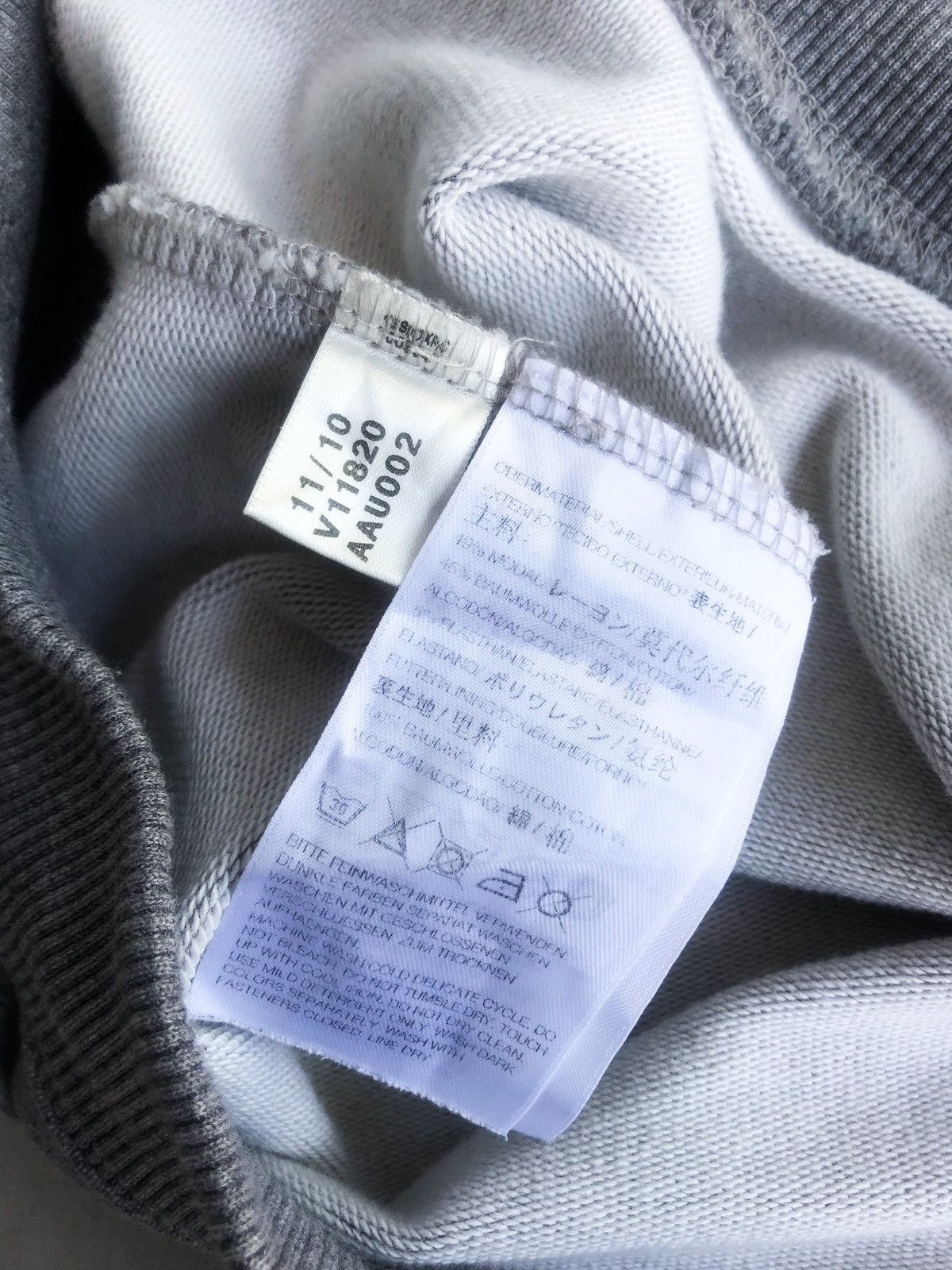 Y-3 Y-3 Yohji Yamamoto x Adidas women’s crop tops sweaters Size L / US 10 / IT 46 - 9 Thumbnail
