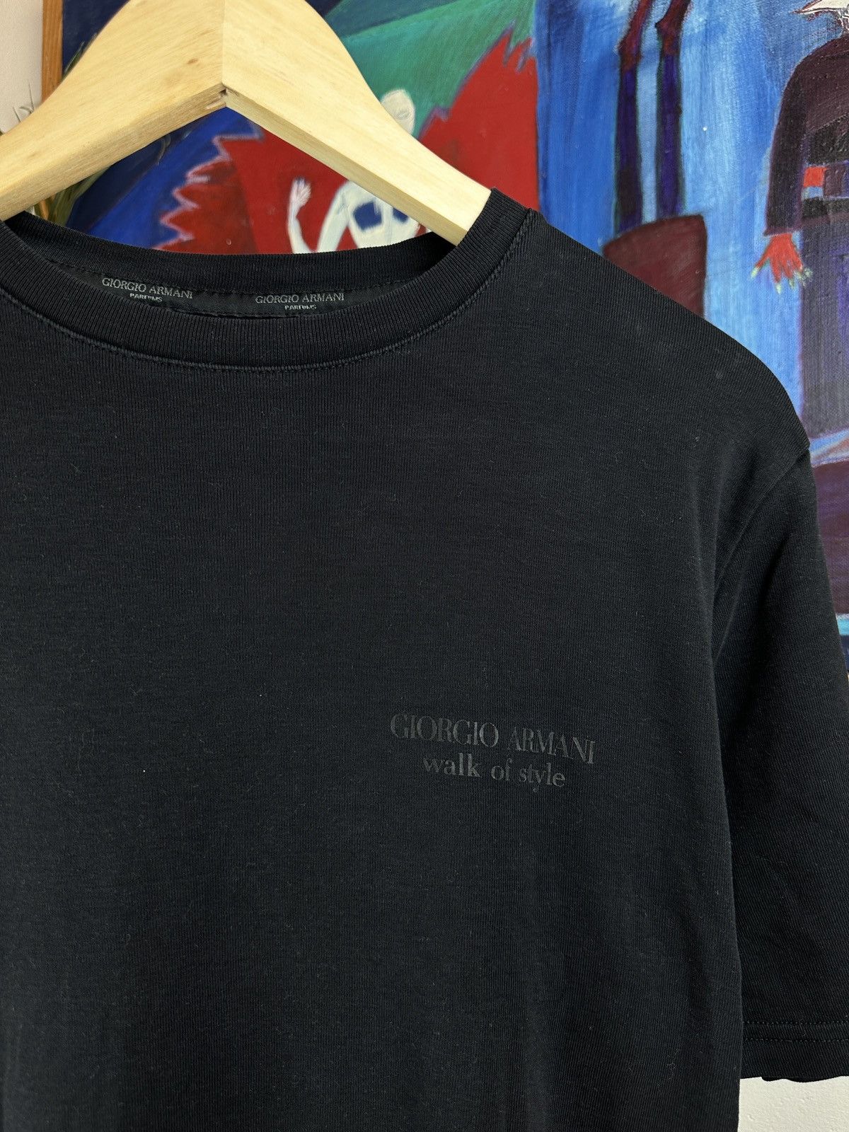 Vintage Giorgio Armani walk of style basic tee t-shirt Size US M / EU 48-50 / 2 - 2 Thumbnail