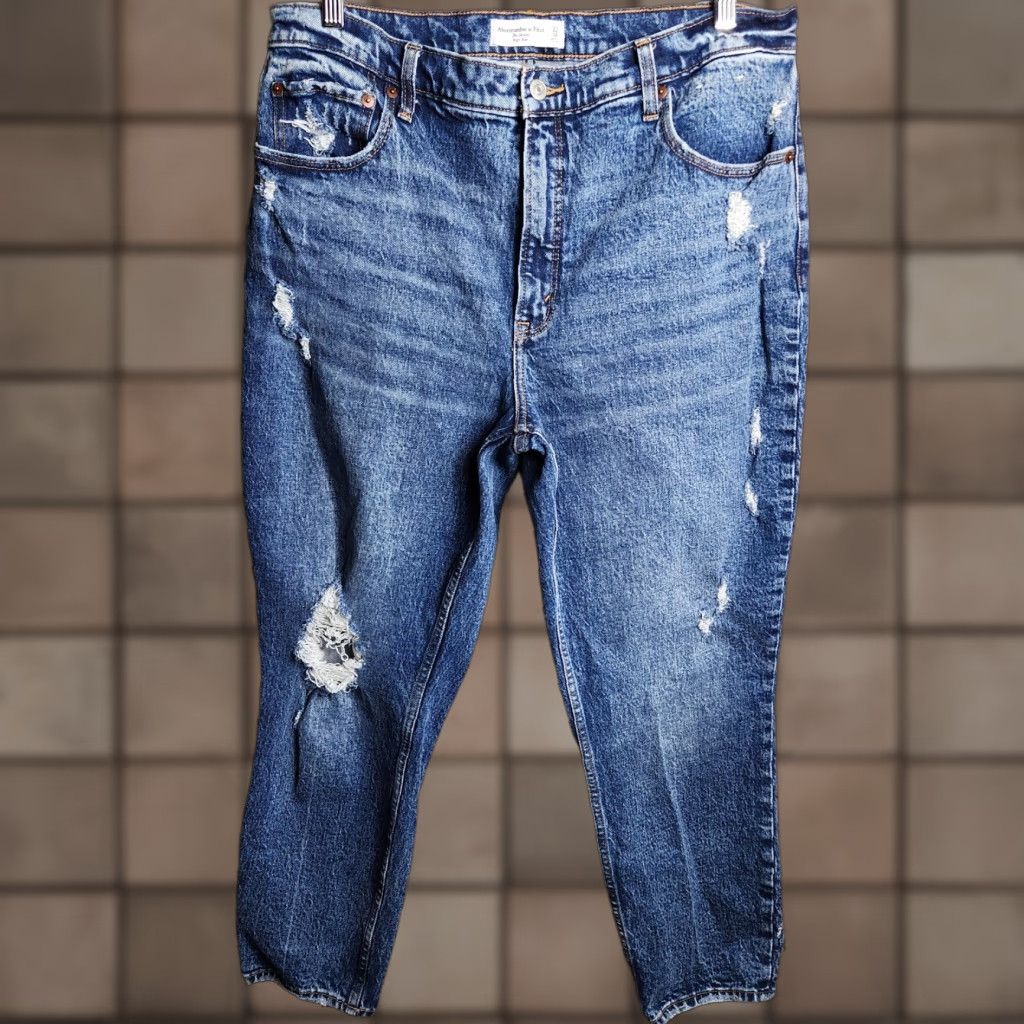 Abercrombie & Fitch Abercrombie & Fitch Womens Skinny High Rise Distressed Jeans 16/33 Jeans Blue 5-Pocket Festival Bohemian Distressed Stretch Mens Girls Womens? Size 38" / US 16 / IT 52 - 1 Thumbnail