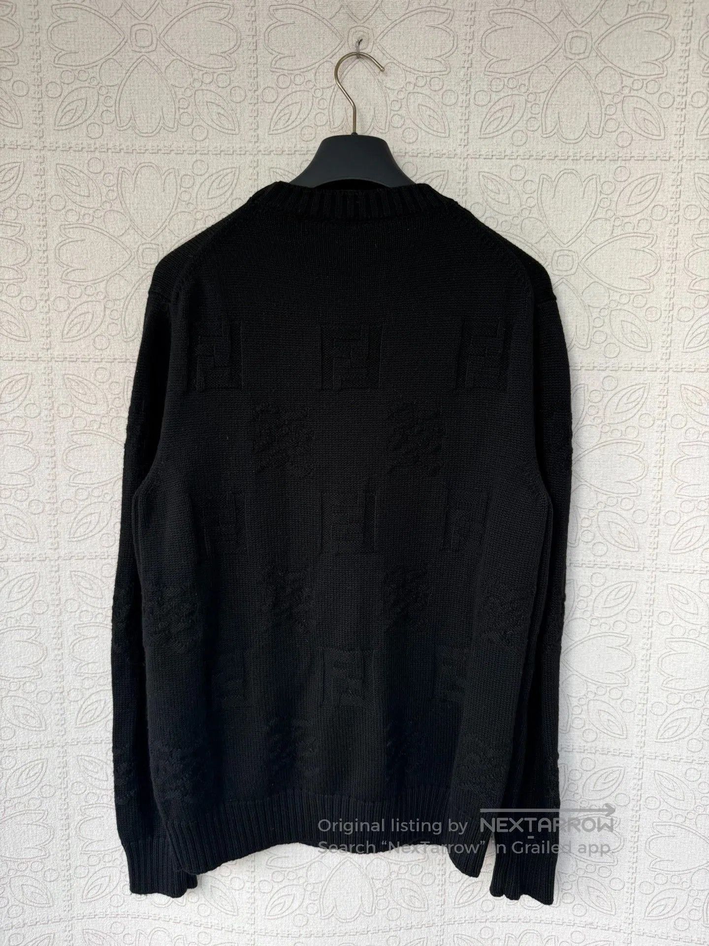 Fendi black Fendi wool sweater with logo print. Size US L / EU 52-54 / 3 - 2 Thumbnail