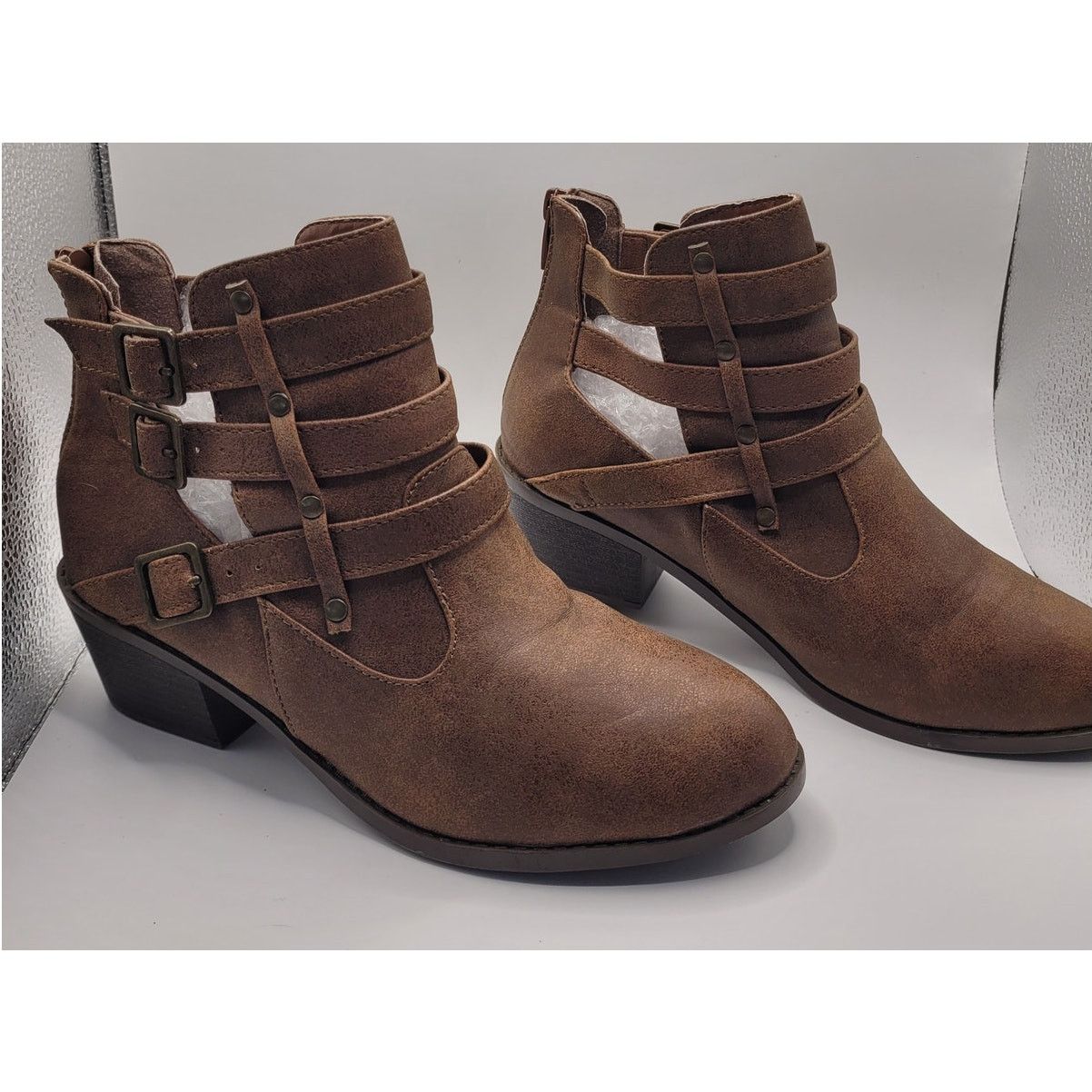 Forever 21 Forever Womens Ankle Boots Zip Brown 2" heel Buckles Sz 8.5 Size US 8.5 / IT 38.5 - 1 Thumbnail