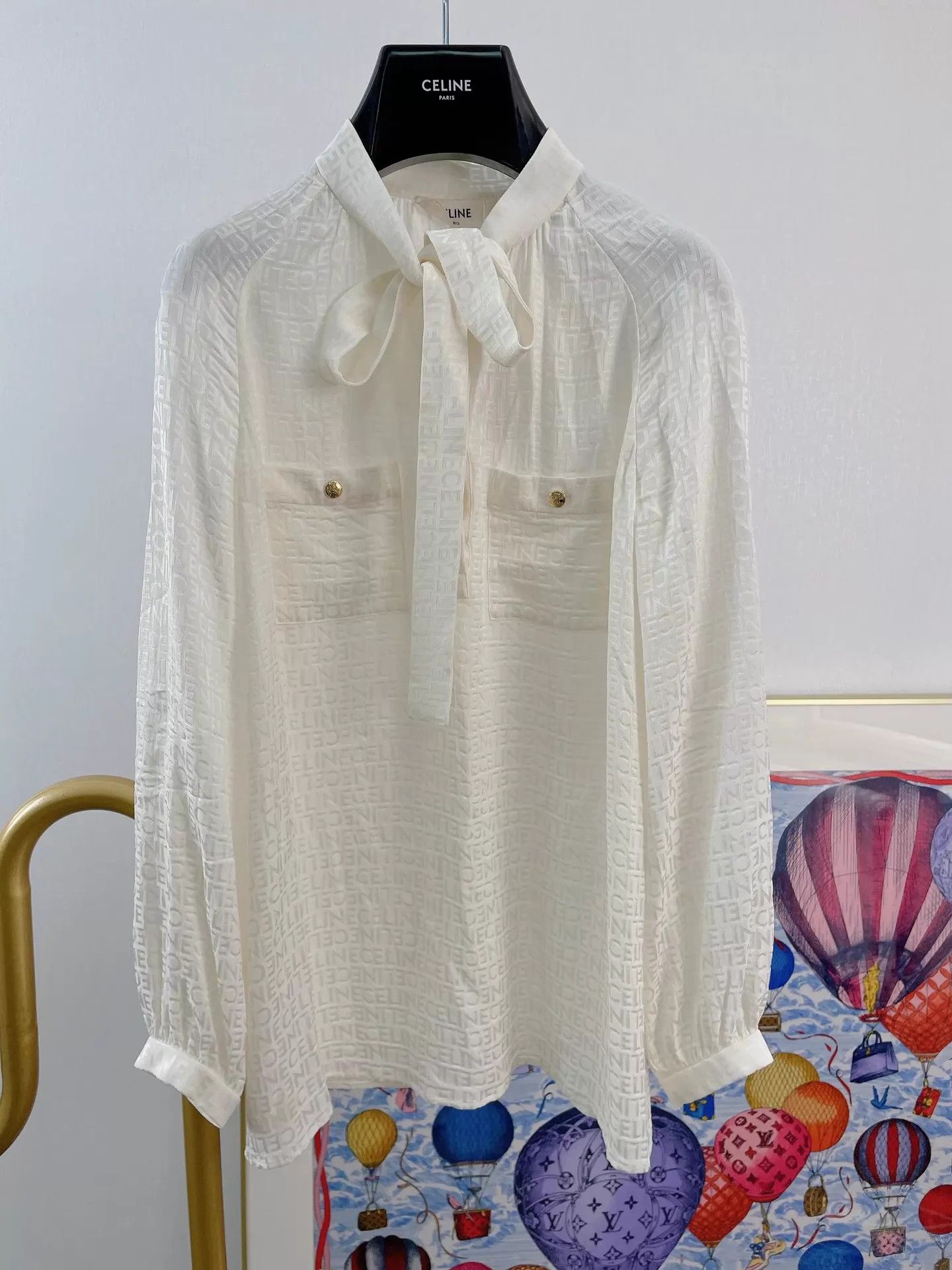 Celine Celine Silk Jacquard Shirt 36 Pre-owned Size XS / US 0-2 / IT 36-38 - 1 Thumbnail