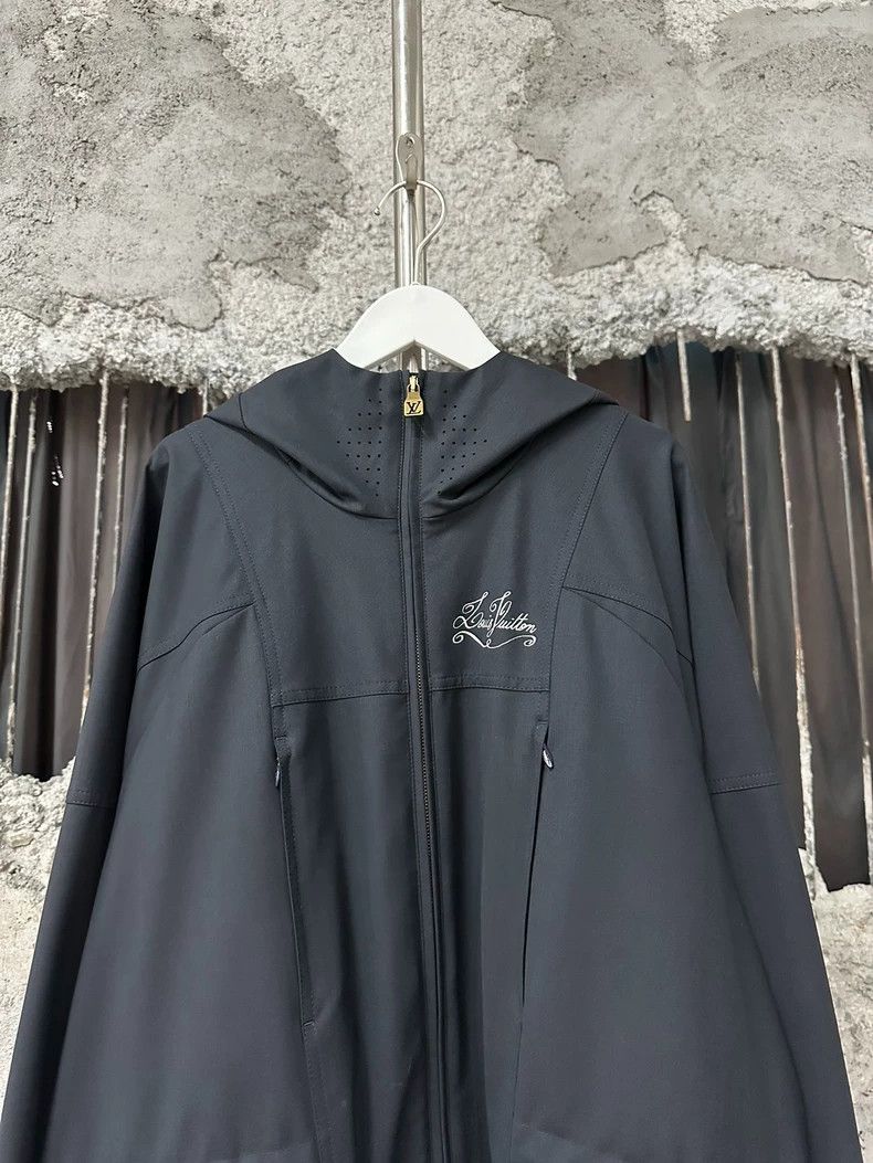 Louis Vuitton Louis Vuitton Zip Jacket Size US S / EU 44-46 / 1 - 3 Thumbnail