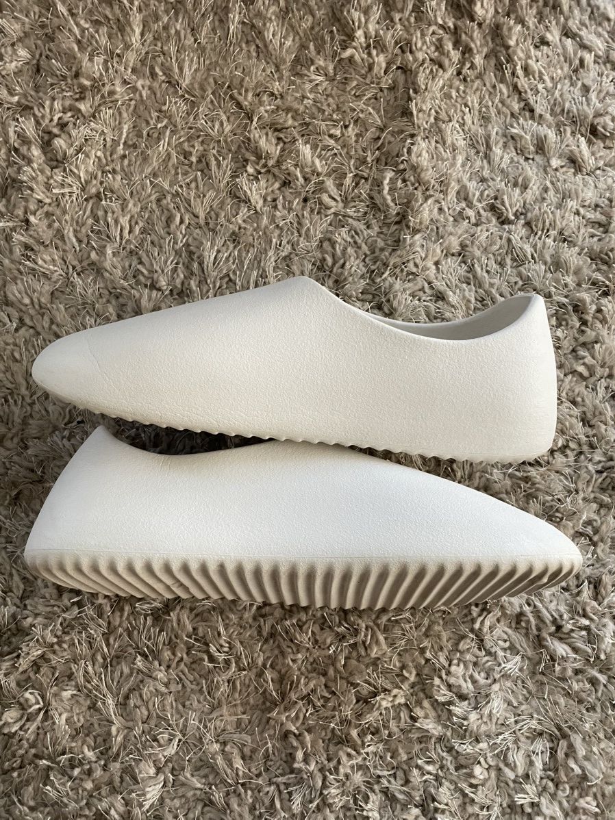 Yeezy Yeezy SL - 01 Slippers White Size US 13 / EU 46 - 2 Thumbnail