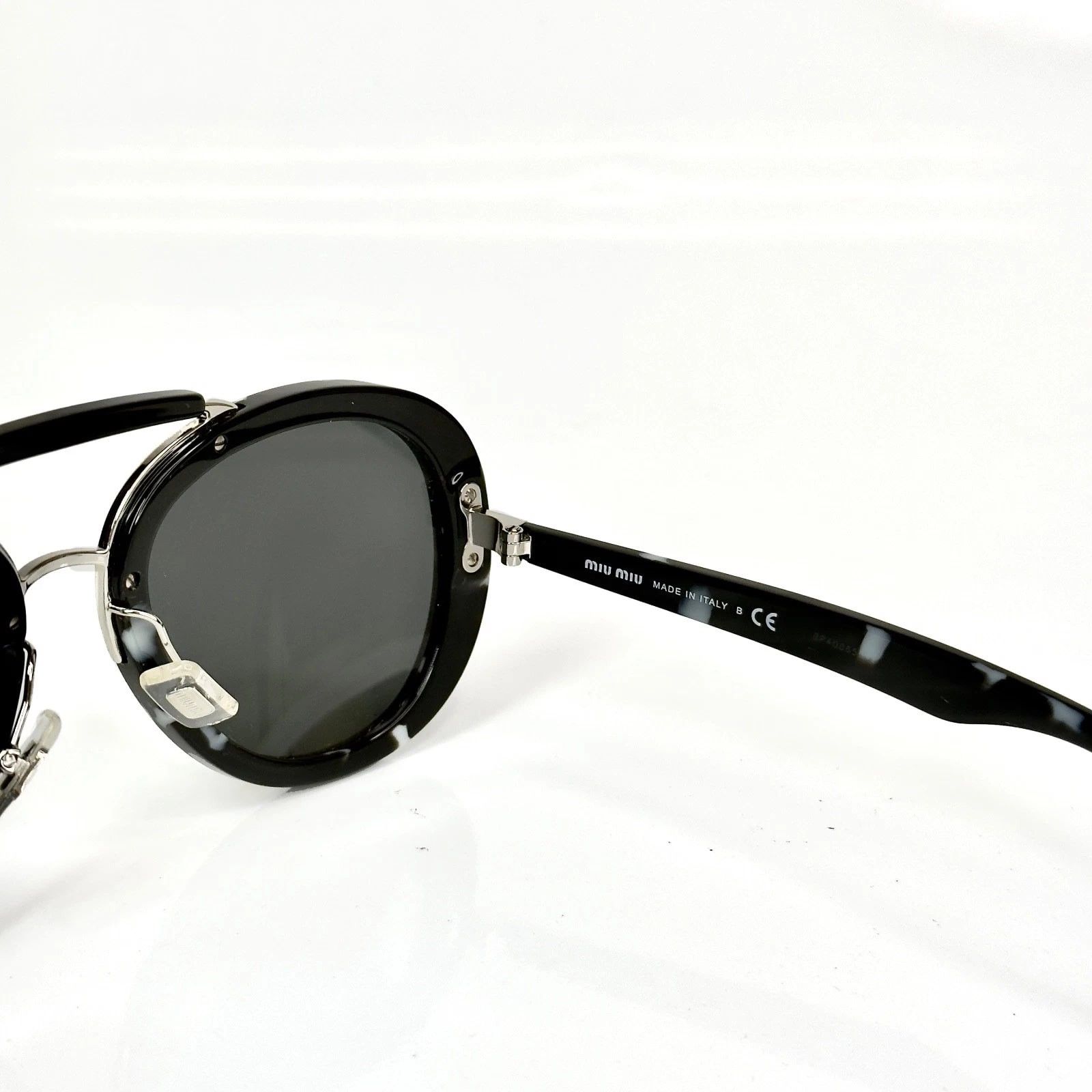Miu Miu MIU MIU MU05VS COLLECTION 05V White Black Aviator Sunglasses Size ONE SIZE - 3 Thumbnail