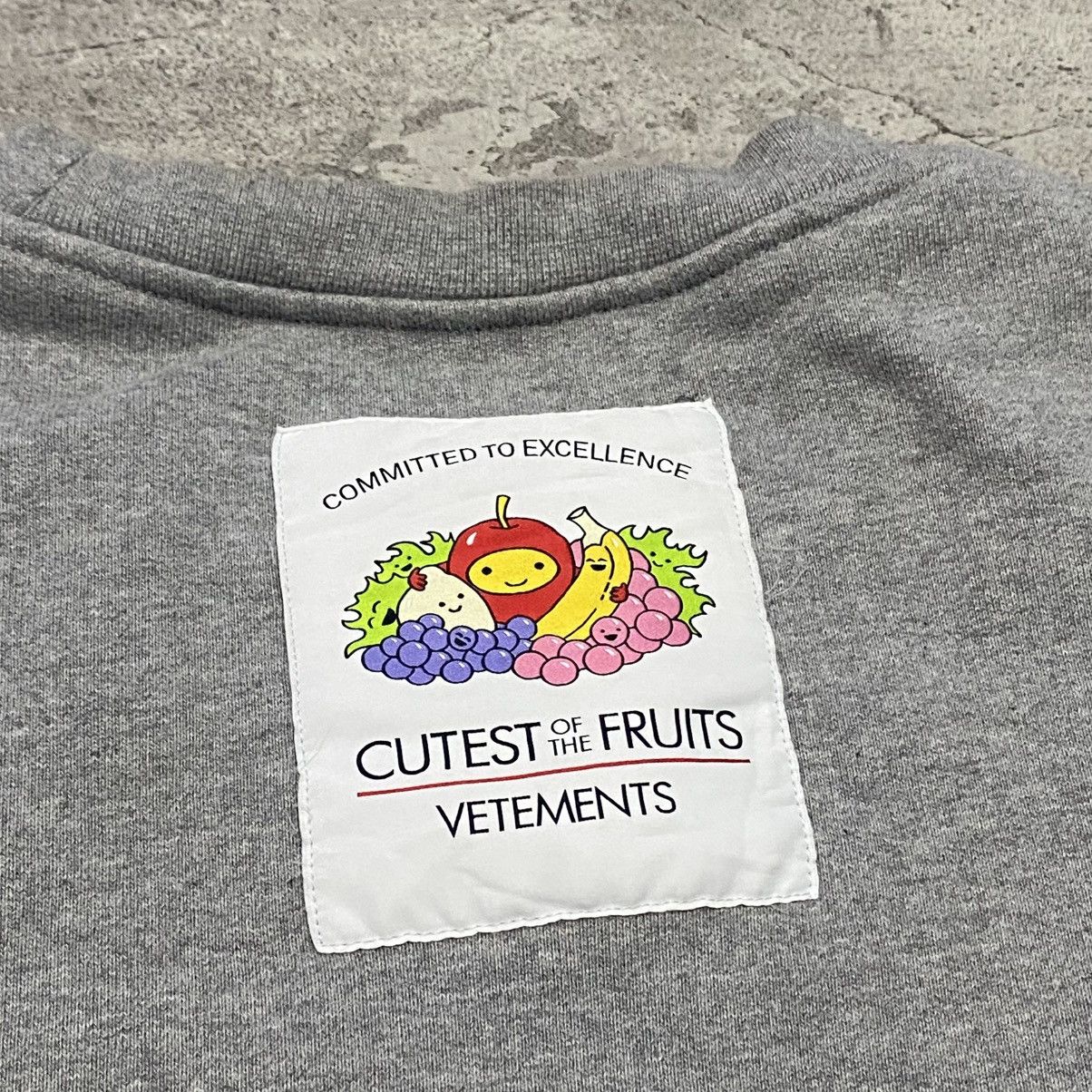 Vetements Vetements Cutest Of The Fruits Crewneck Size US M / EU 48-50 / 2 - 5 Thumbnail