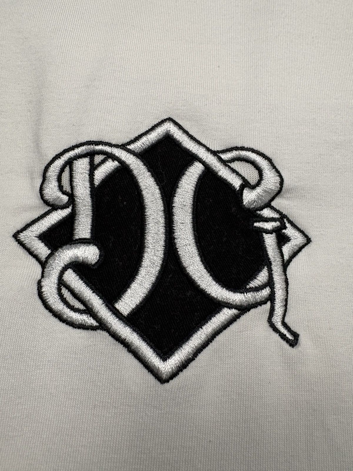 Dolce & Gabbana 2000s Dolce & Gabbana Vintage Logo Embroidered T-Shirt 42 Size US M / EU 48-50 / 2 - 6 Thumbnail