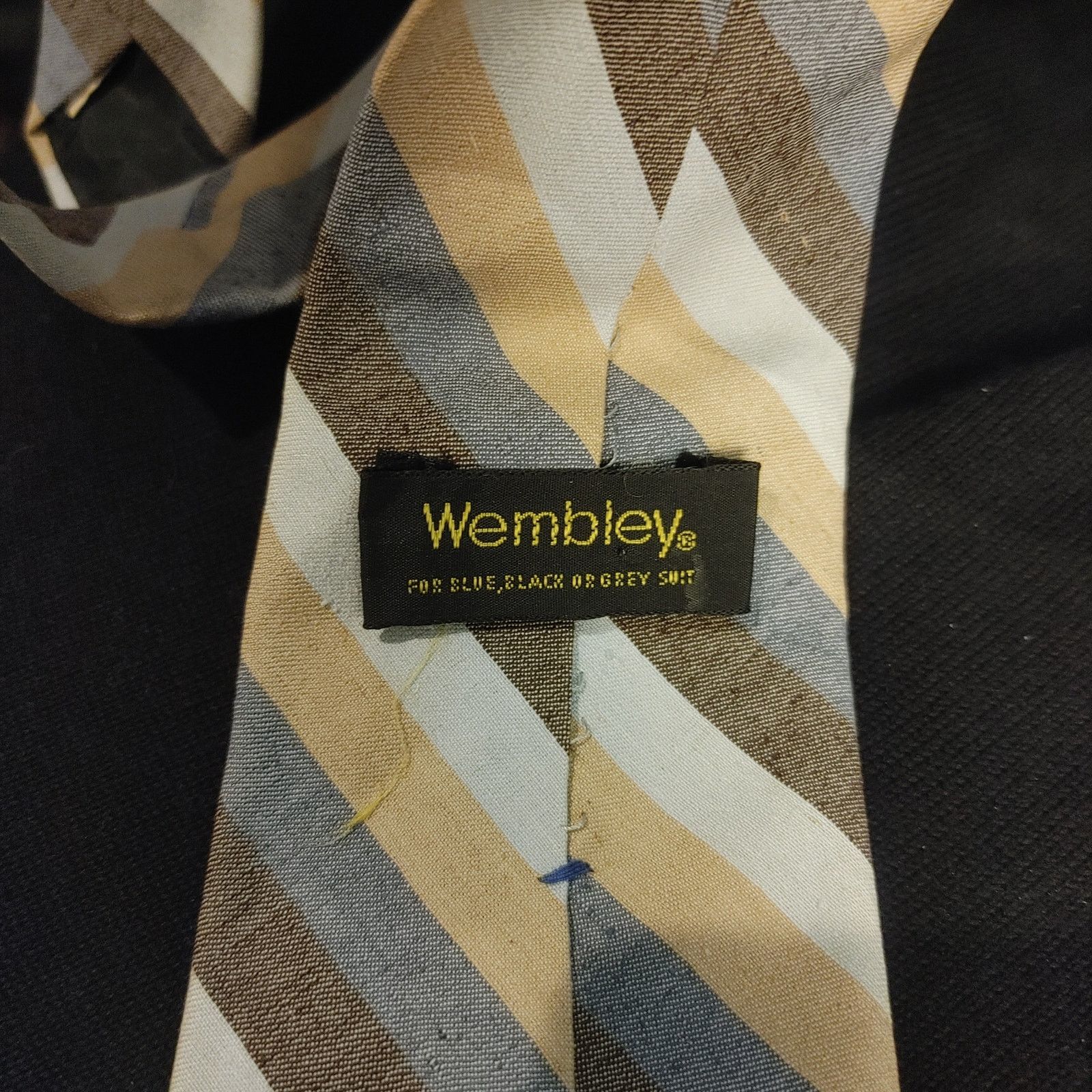 Other Wembley OS Beige Stripe For Blue, Black or Grey Suit Tie Size ONE SIZE - 2 Thumbnail