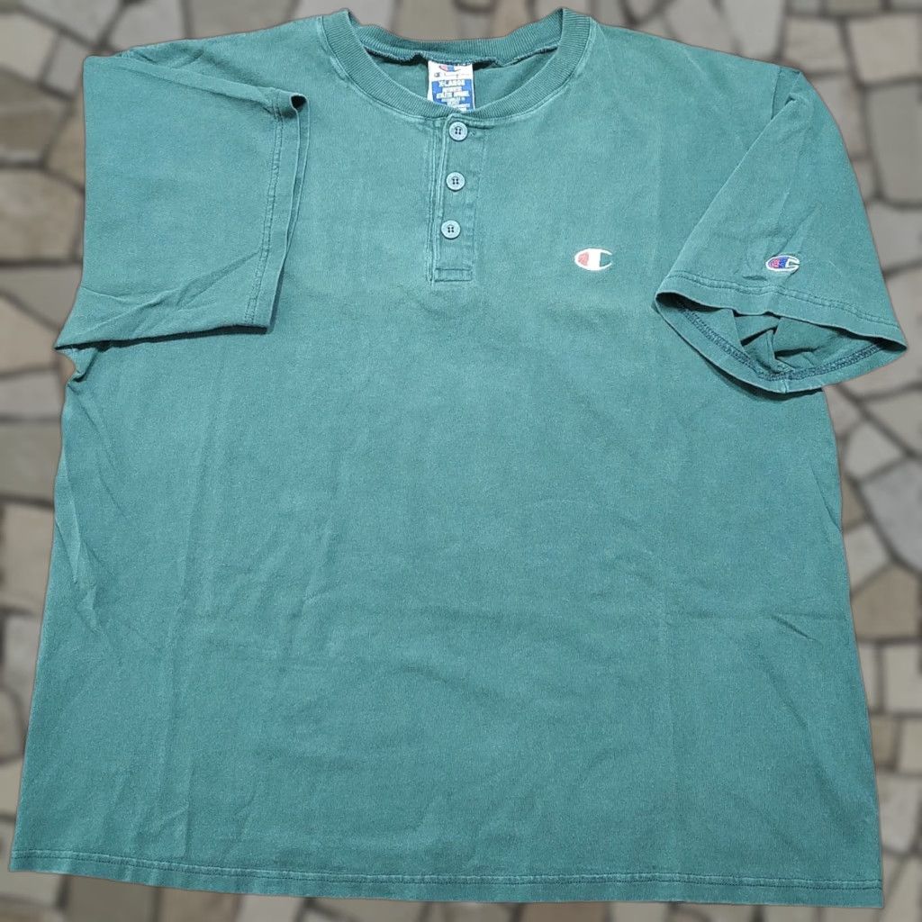 Champion VINTAGE Champion Henley Shirt Mens XL Button Embroidered Logo Green Navy Size US XL / EU 56 / 4 - 1 Thumbnail