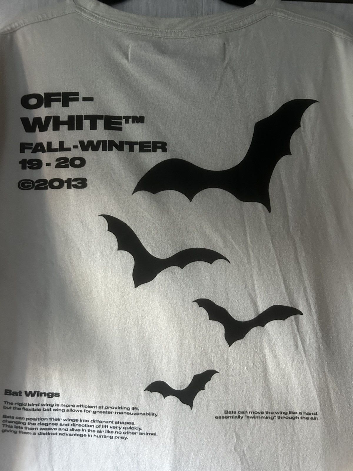 Off-White Off-White “BATS” Tee ‘19 Size US XL / EU 56 / 4 - 6 Thumbnail
