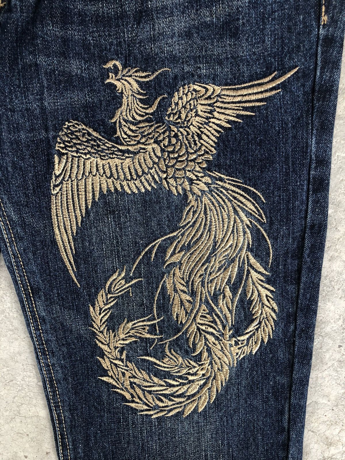Japanese Brand Japanese Phoenix Embroidered Jeans Double Waist Jeans Size US 32 / EU 48 - 16 Thumbnail