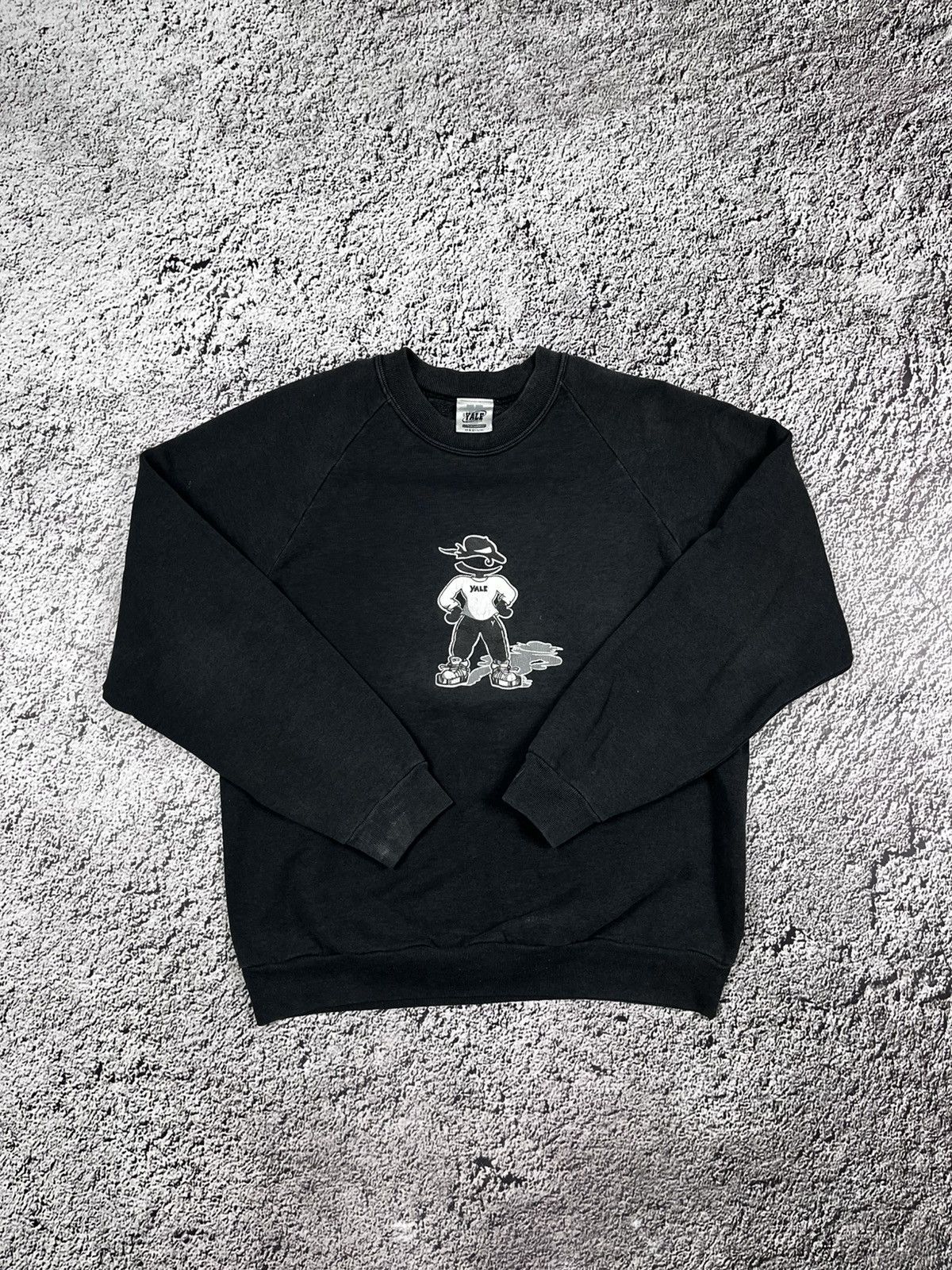Vintage Vintage 90s Yale University Sweatshirt streetwear rare M Size US M / EU 48-50 / 2 - 2 Thumbnail