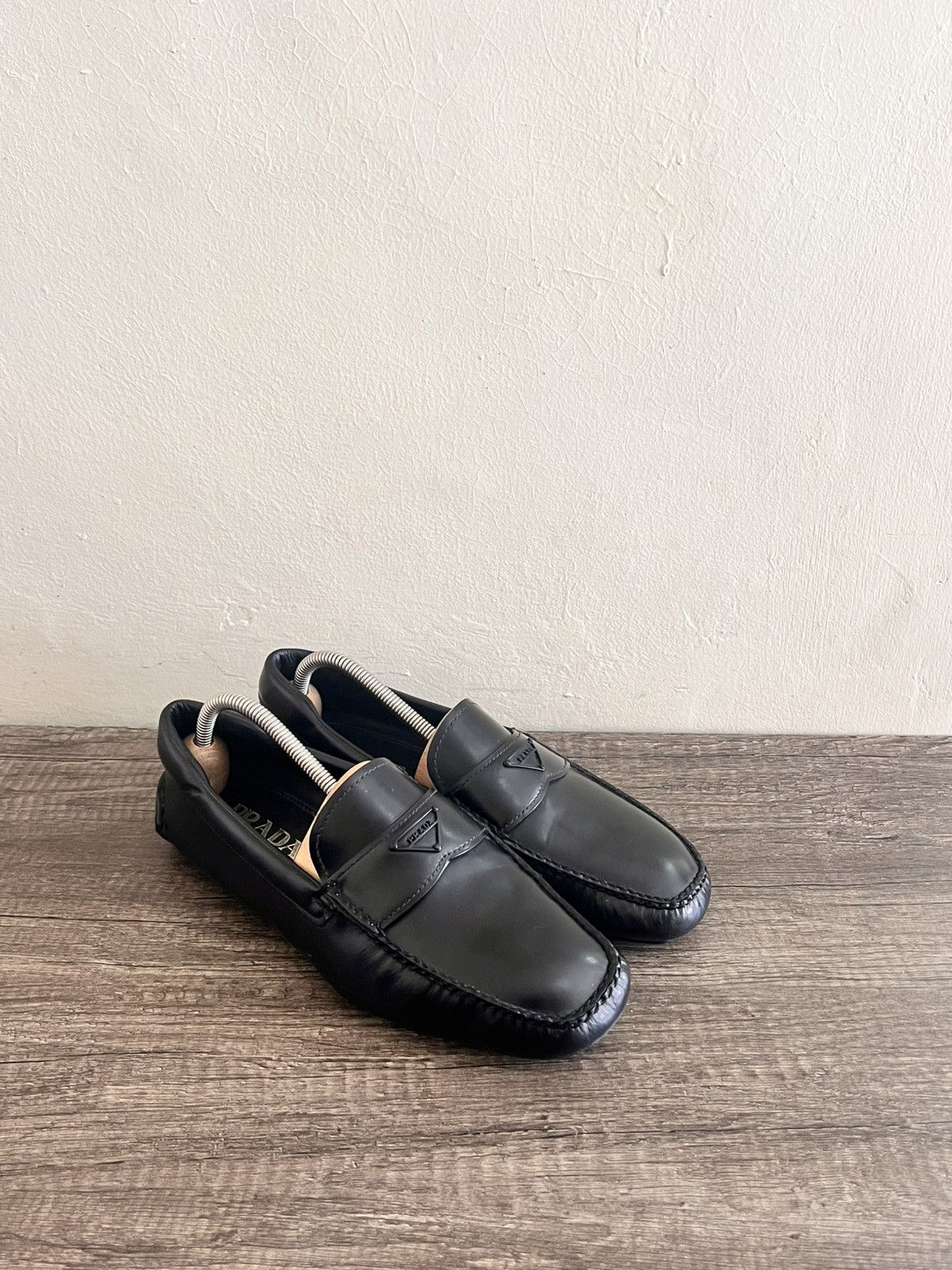 Prada Logo Loafers Size US 6 / EU 39 - 2 Thumbnail