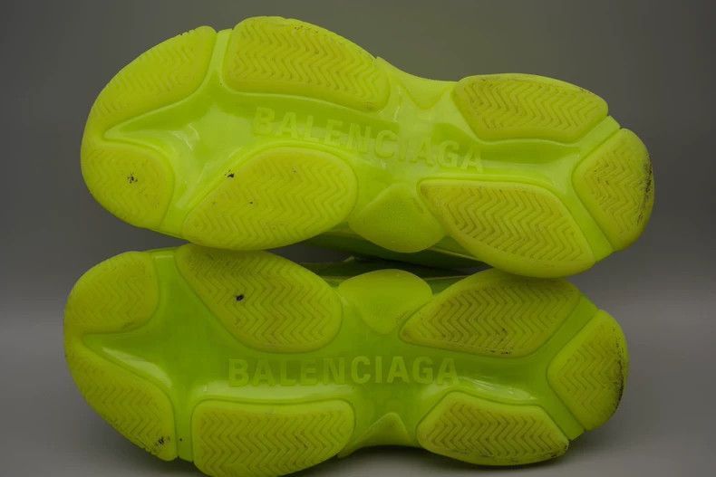 Balenciaga balenciaga triple-s neon yellow chunky sneakers-2507 Size US 10 / EU 43 - 6 Thumbnail