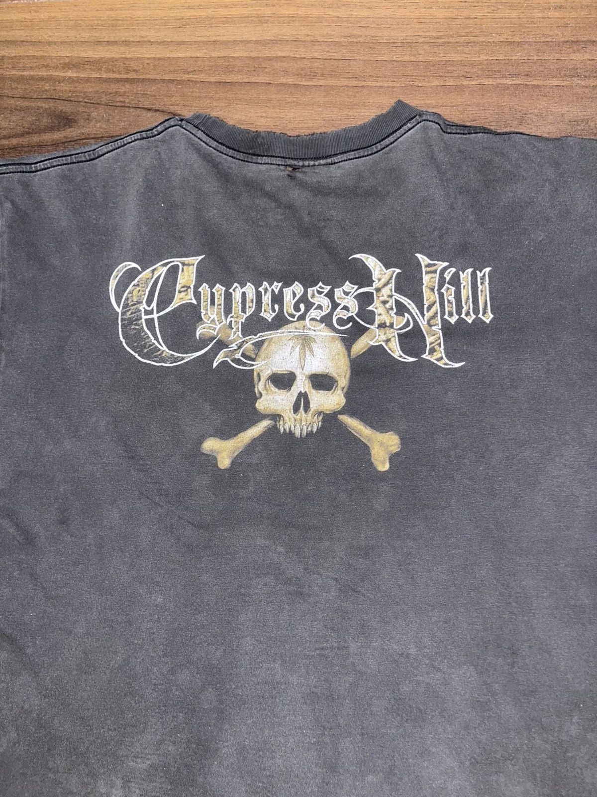 Vintage Cypress Hill Skull n Bones Tee Size US L / EU 52-54 / 3 - 4 Thumbnail