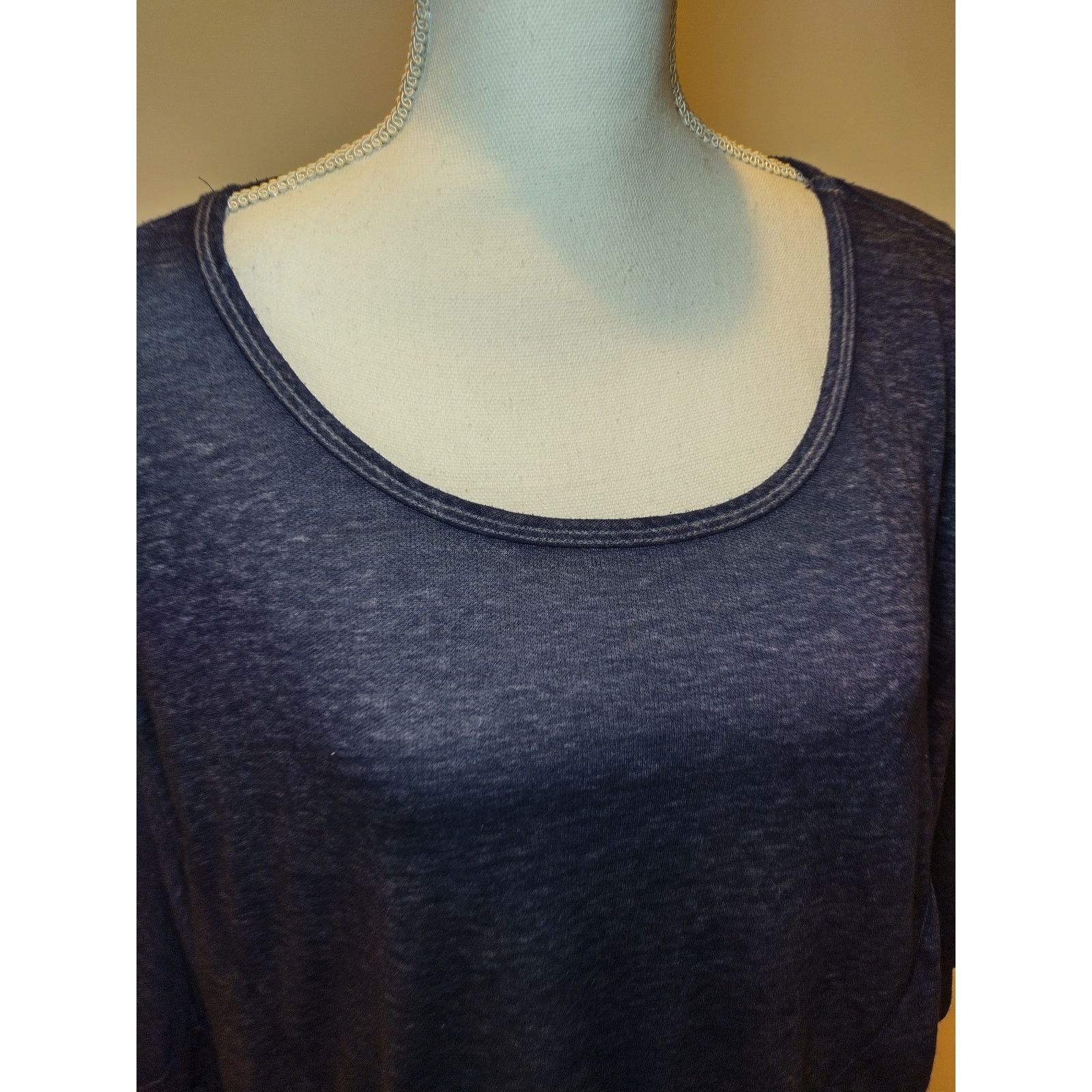 Mossimo Mossimo Supply Co. Womens T-Shirt Long Sleeves Scoop Neck Size XL / US 12-14 / IT 48-50 - 2 Thumbnail
