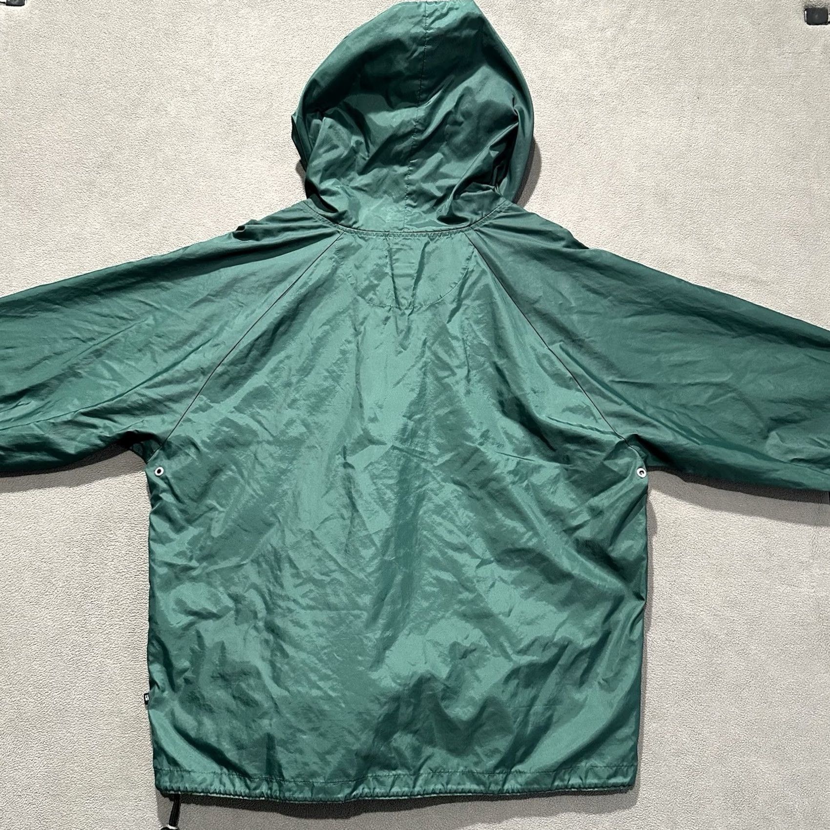 Gap VINTAGE Gap Jacket Mens Large Green Anorak Hooded Winter Outdoors Pocket Zipper EUC Size US L / EU 52-54 / 3 - 2 Thumbnail