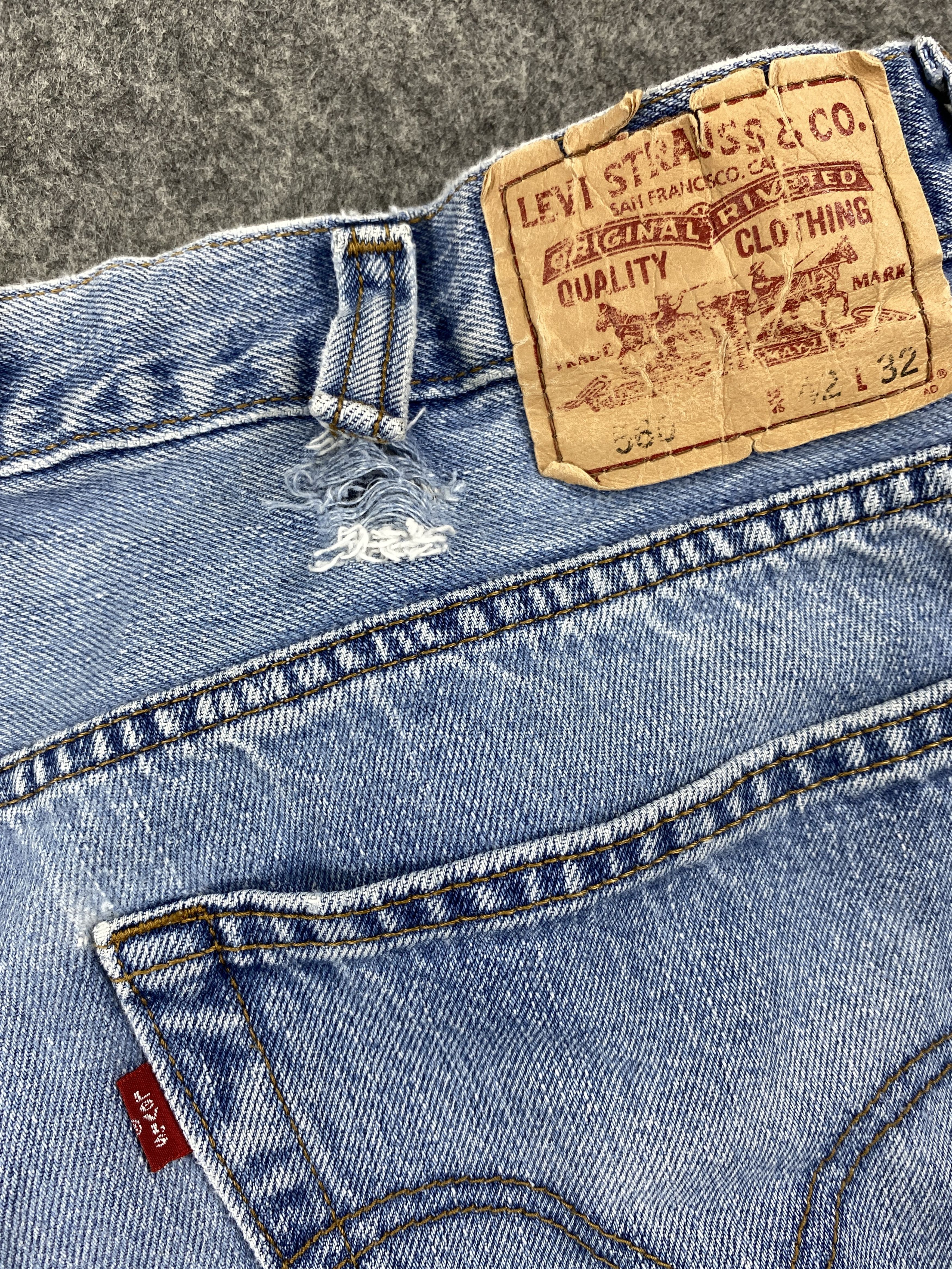 Levi's Mid Blue Levi's 560 Jeans 41x30 Denim -JN1404 Size US 41 - 10 Thumbnail