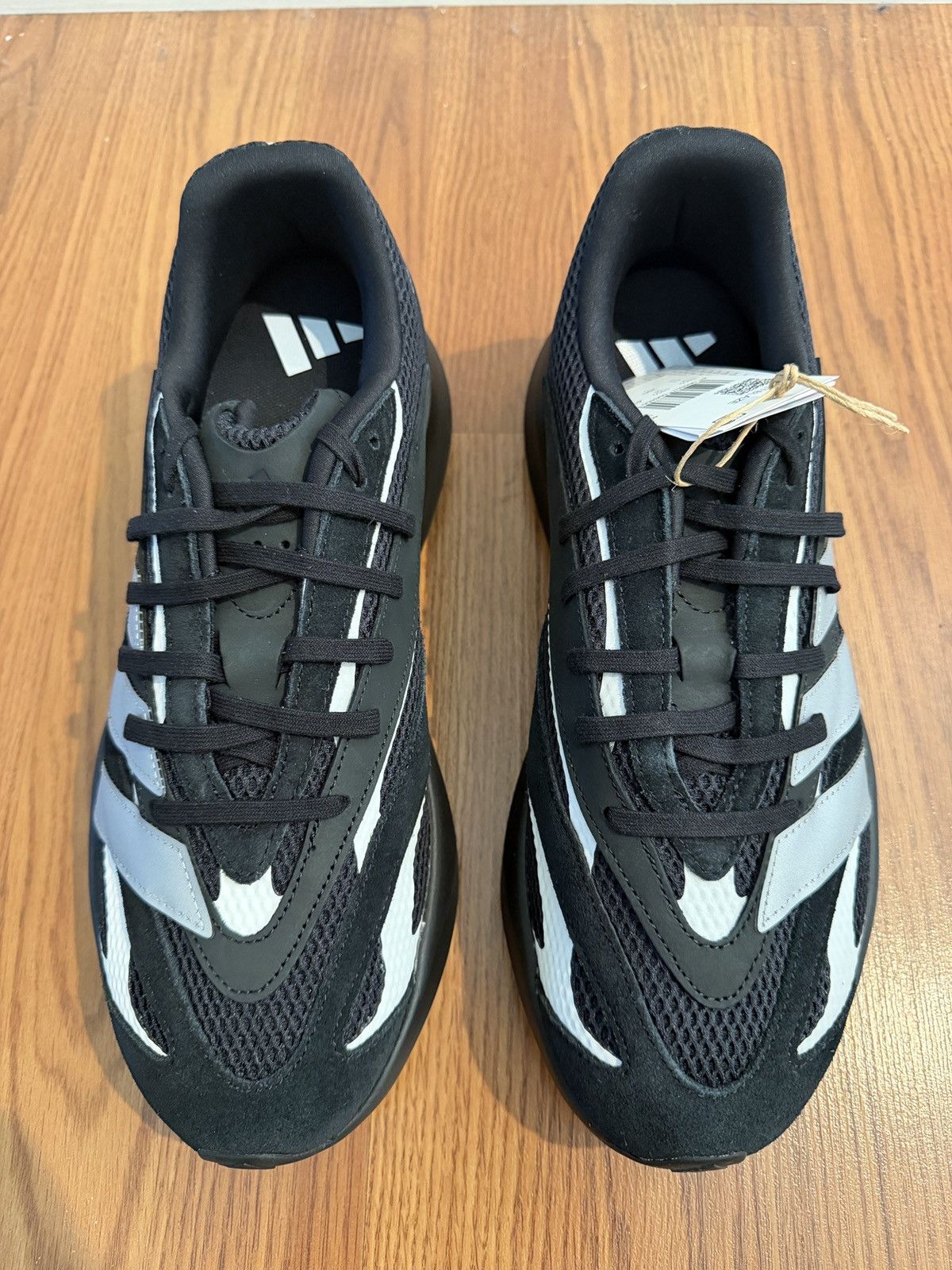 Adidas Adidas Lightblaze Size US 11 / EU 44 - 4 Thumbnail