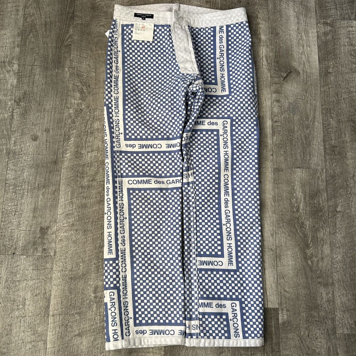 Comme des Garcons Homme 2003 Reversible Checkered Work Pants SZ 32” W x 27.5” L Size US 32 / EU 48 - 1 Thumbnail