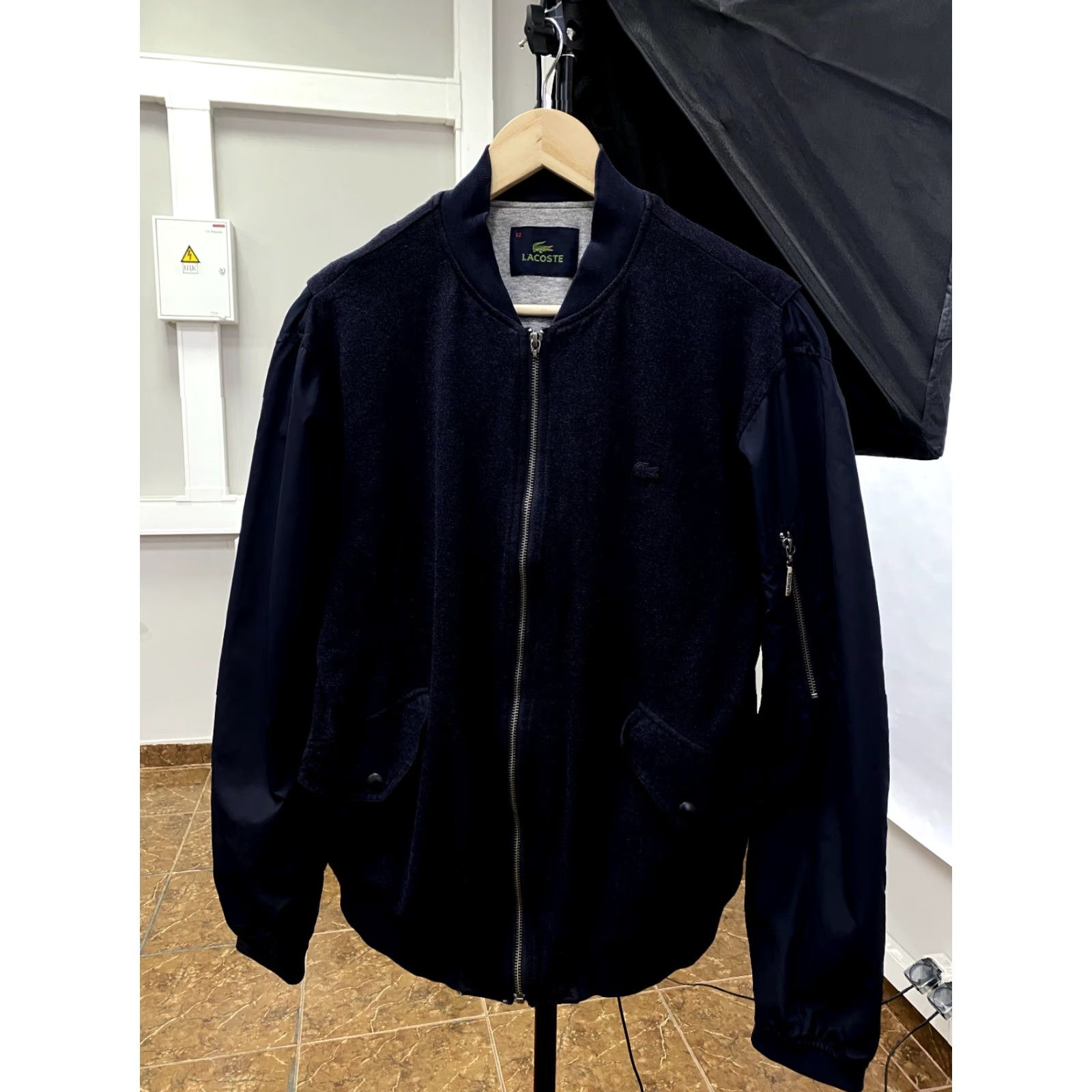 Lacoste VINTAGE Lacoste Bomber Jacket Mens M Dark Blue 90s Zip Wool College Style Hype Y2K Size M, Dark Blue, 90s, Leather? (Note: wool) Size US M / EU 48-50 / 2 - 2 Thumbnail