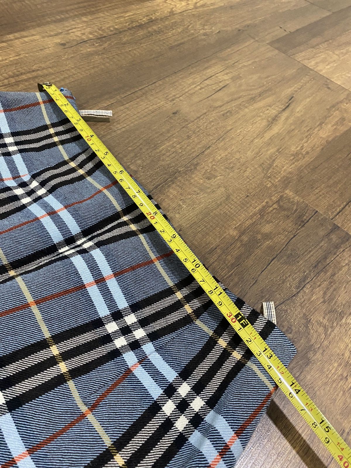 Burberry Vintage Burberry Nova Check Skirt Size 27" / US 4 / IT 40 - 7 Thumbnail