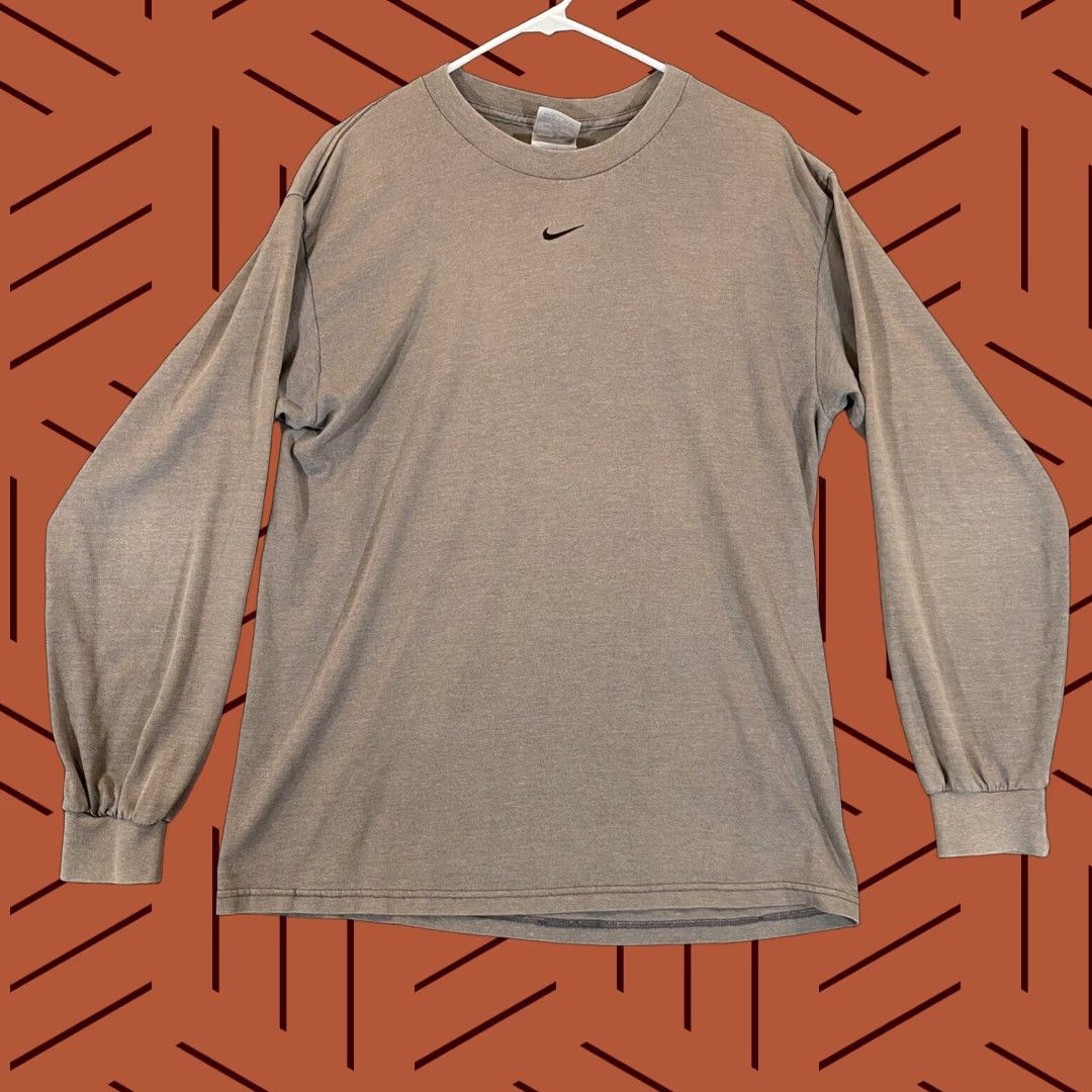 Nike VINTAGE Nike Shirt Men M Long Sleeve Gray Swoosh Faded Gray Size US M / EU 48-50 / 2 - 1 Thumbnail