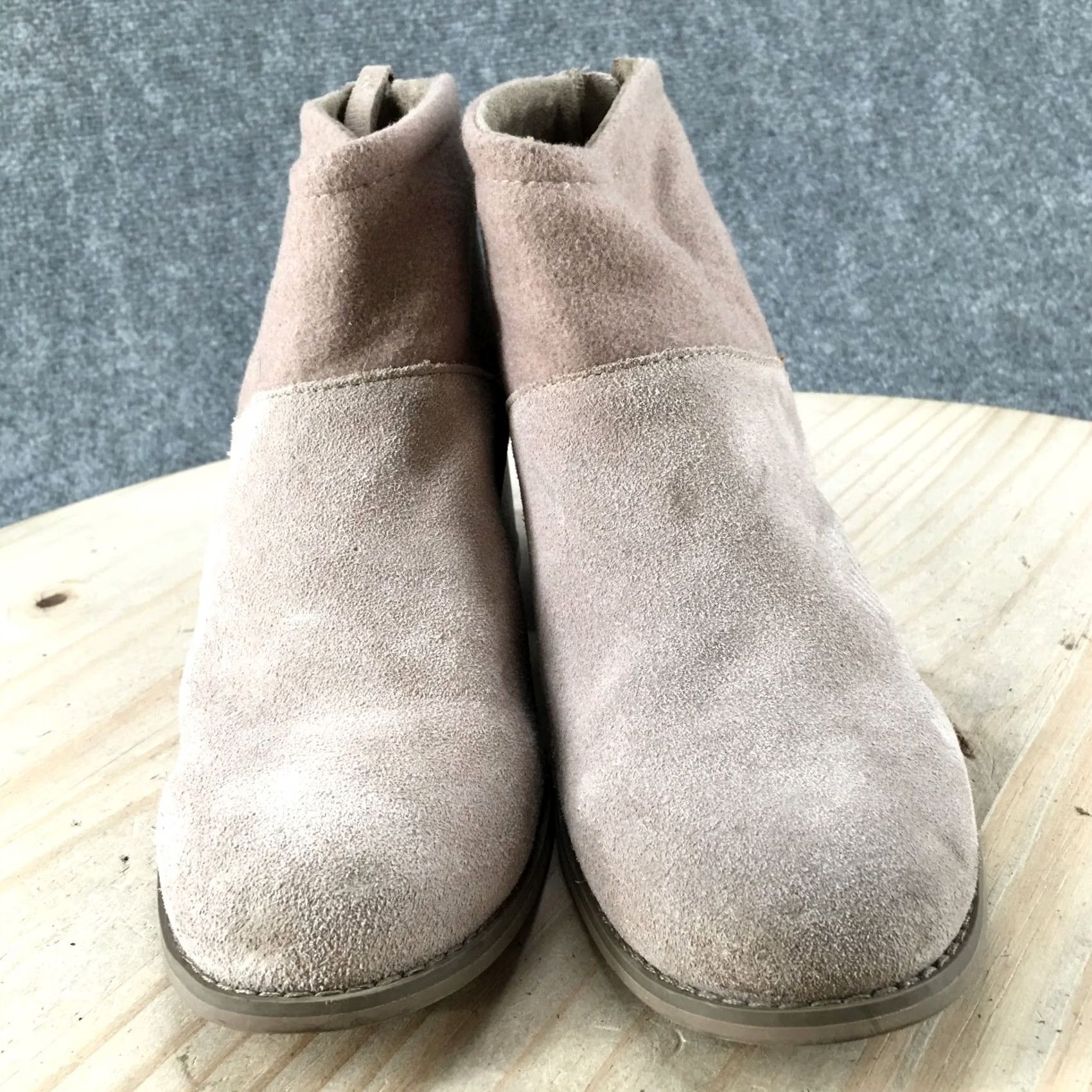 Toms TOMS Boots Womens 9 Lacy Back Zip Block Heels Ankle Booties Beige Suede Casual Shirt Size US 9 / IT 39 - 7 Thumbnail