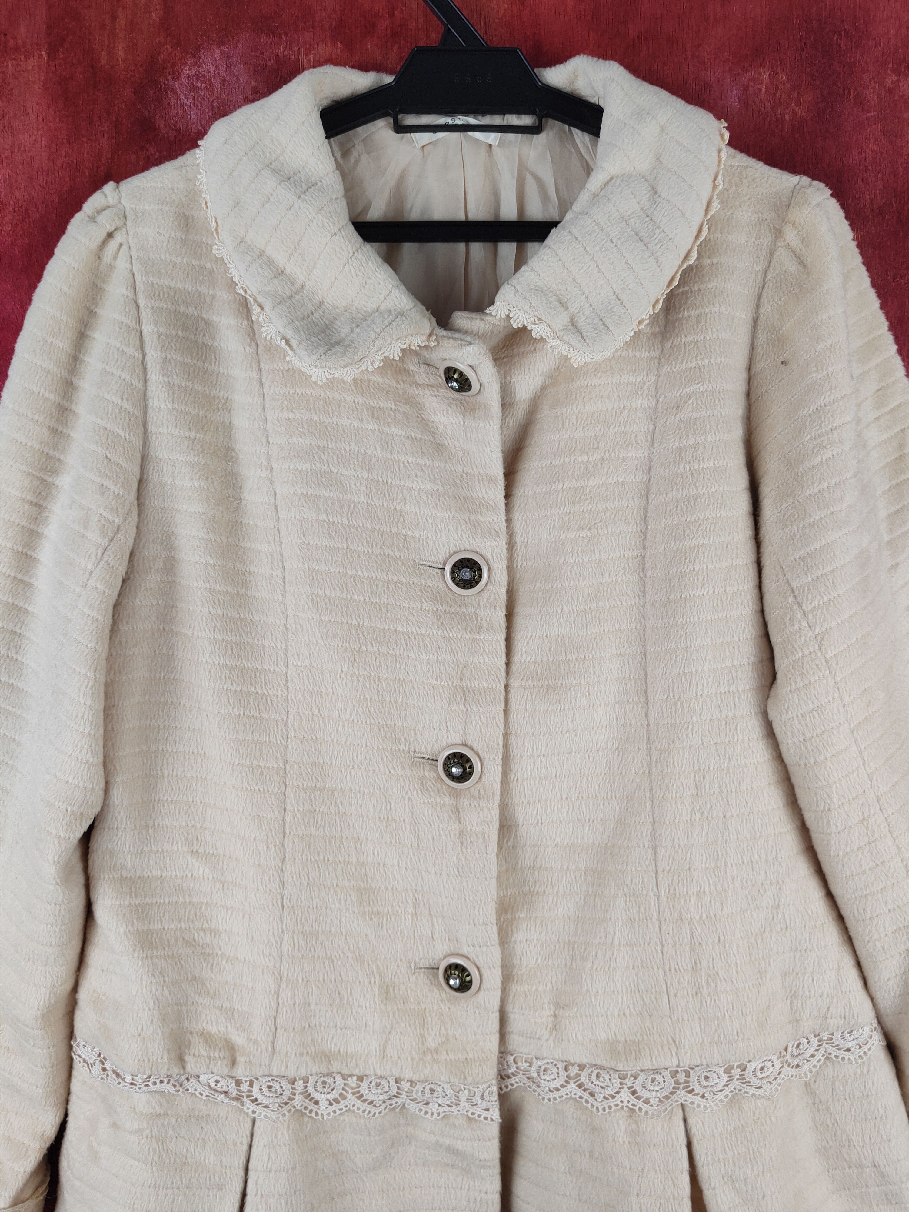 Other Avant garde fashion by Axes Femme Cream Coats Size L / US 10 / IT 46 - 2 Thumbnail