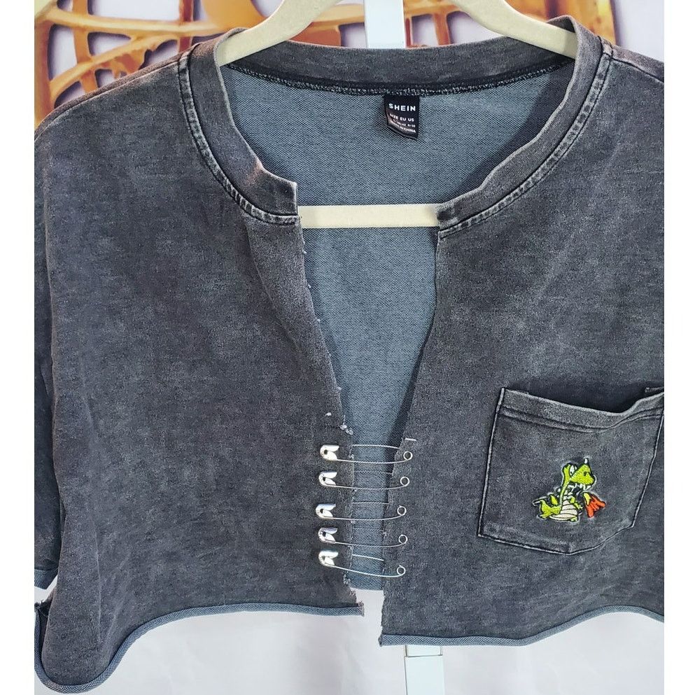 Shein Shein Black Gray Safety Pin Crop Top Large Size L / US 10 / IT 46 - 3 Thumbnail