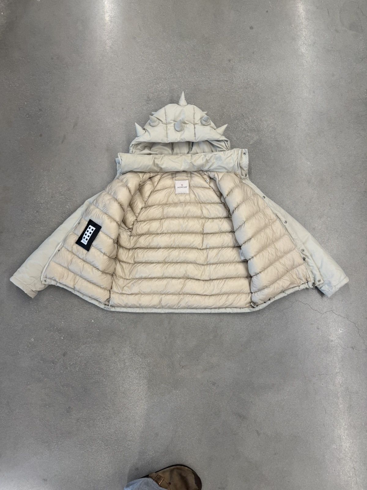Moncler Genius Moncler GENUIS X JW Anderson Spike Ski Jacket Size US M / EU 48-50 / 2 - 3 Thumbnail