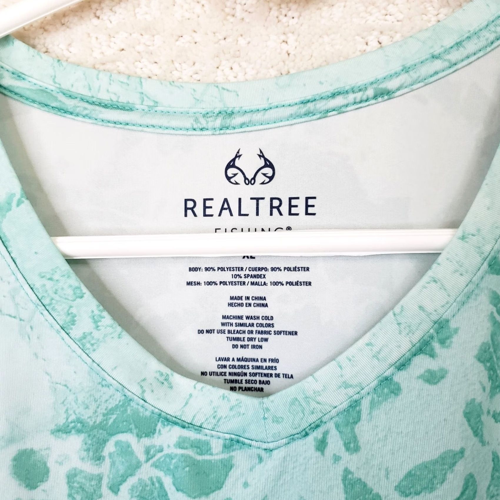 Realtree Realtree Fishing Flex Performance UPF Long Sleeve T-Shirt Mens XL Aqua Blue Water Camo Sun Protect NWT Size US XL / EU 56 / 4 - 6 Thumbnail