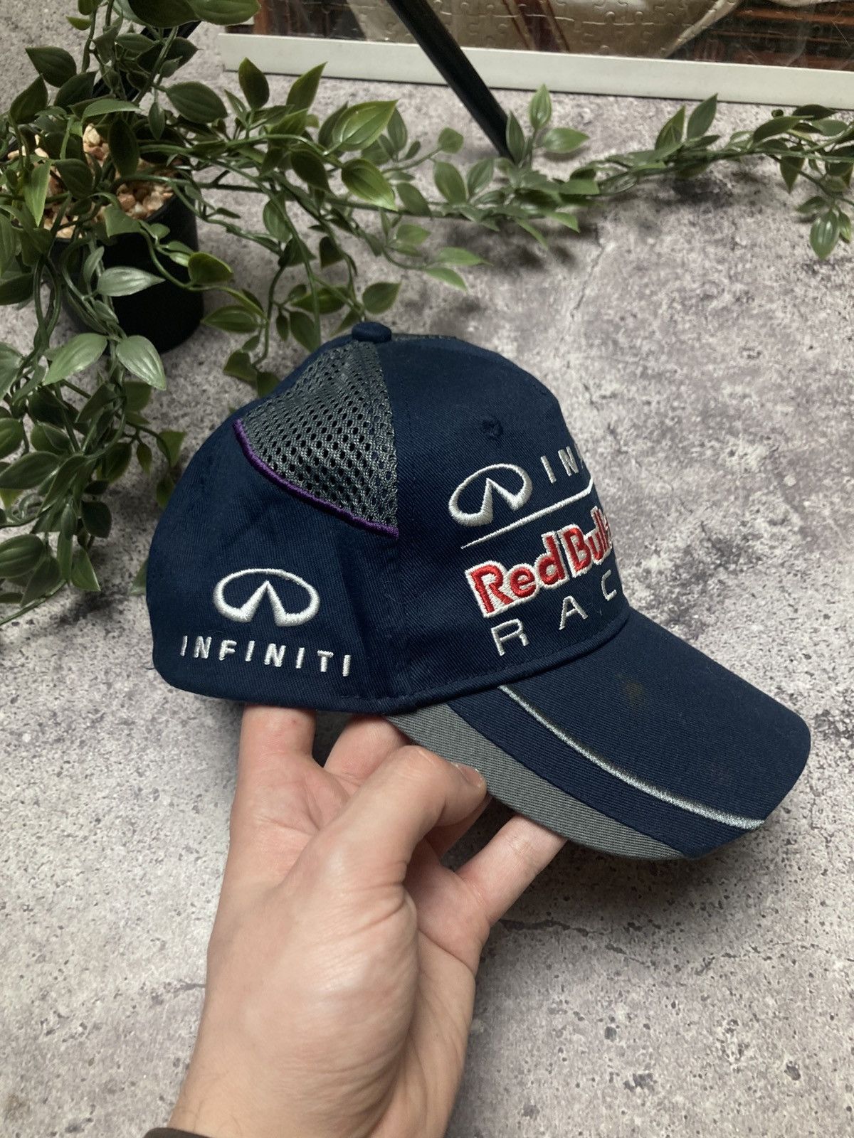Formula 1 × Red Bull Vintage Red Bull racing Cap Formula 1 Infiniti Pepe Jeans Size ONE SIZE - 3 Thumbnail