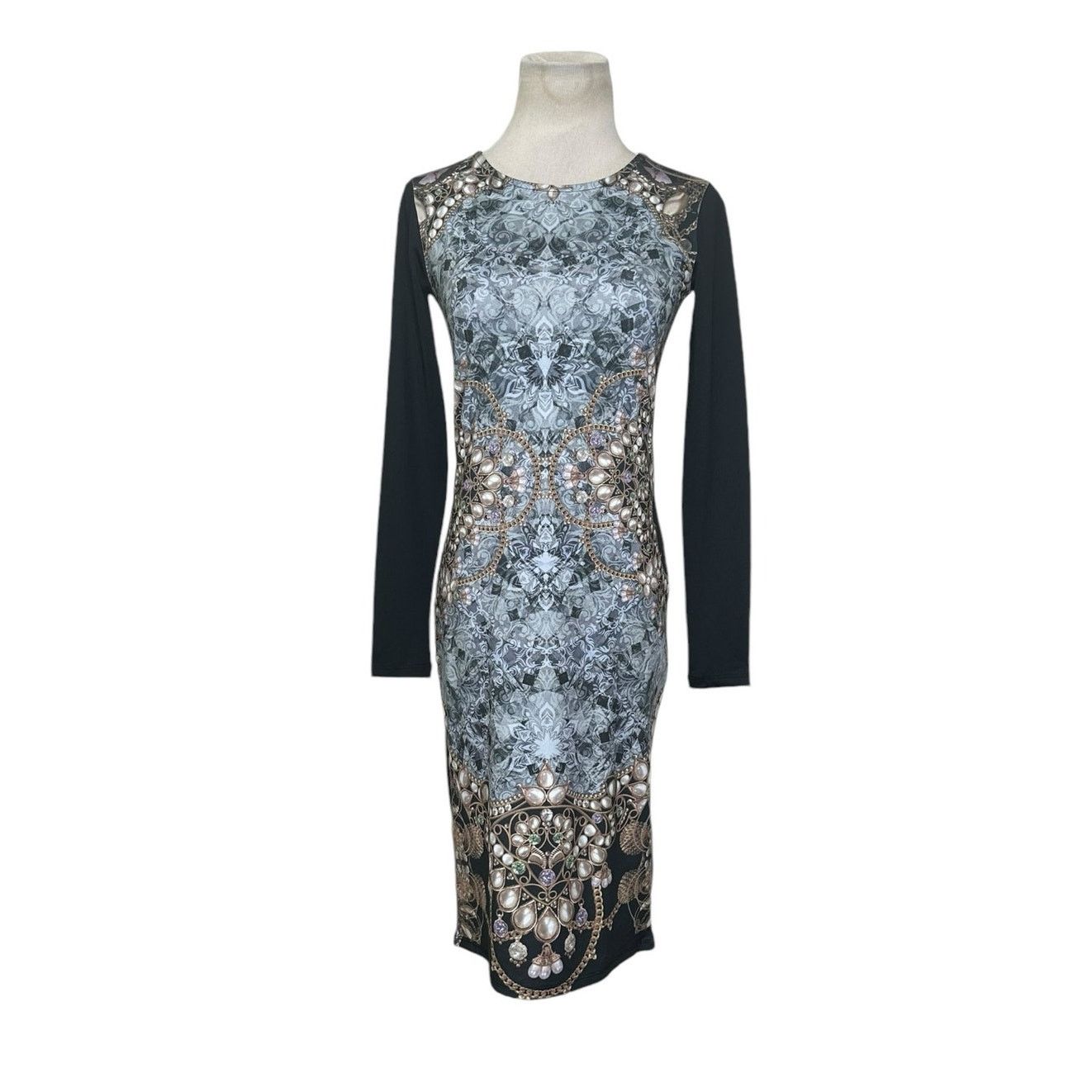 Topshop Topshop black front print long sleeves mini dress size 4 Size M / US 6-8 / IT 42-44 - 1 Thumbnail