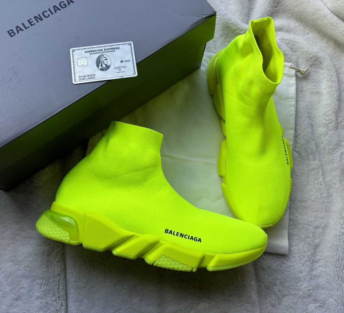 Yellow balenciaga runners sales