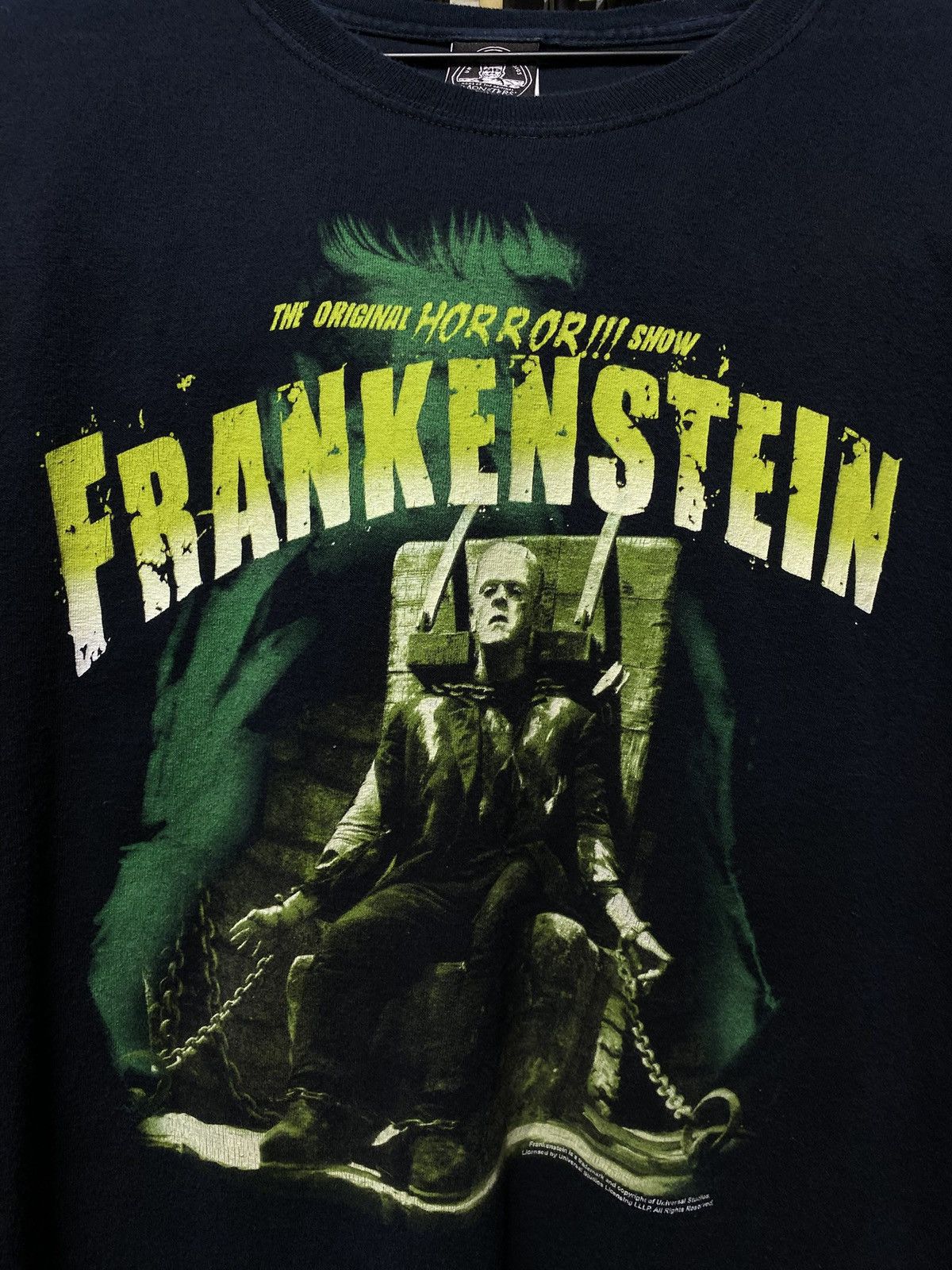 Vintage Vintage 00’ Frankenstein Universal Studios Tee Shirt XLarge Size US XL / EU 56 / 4 - 2 Thumbnail