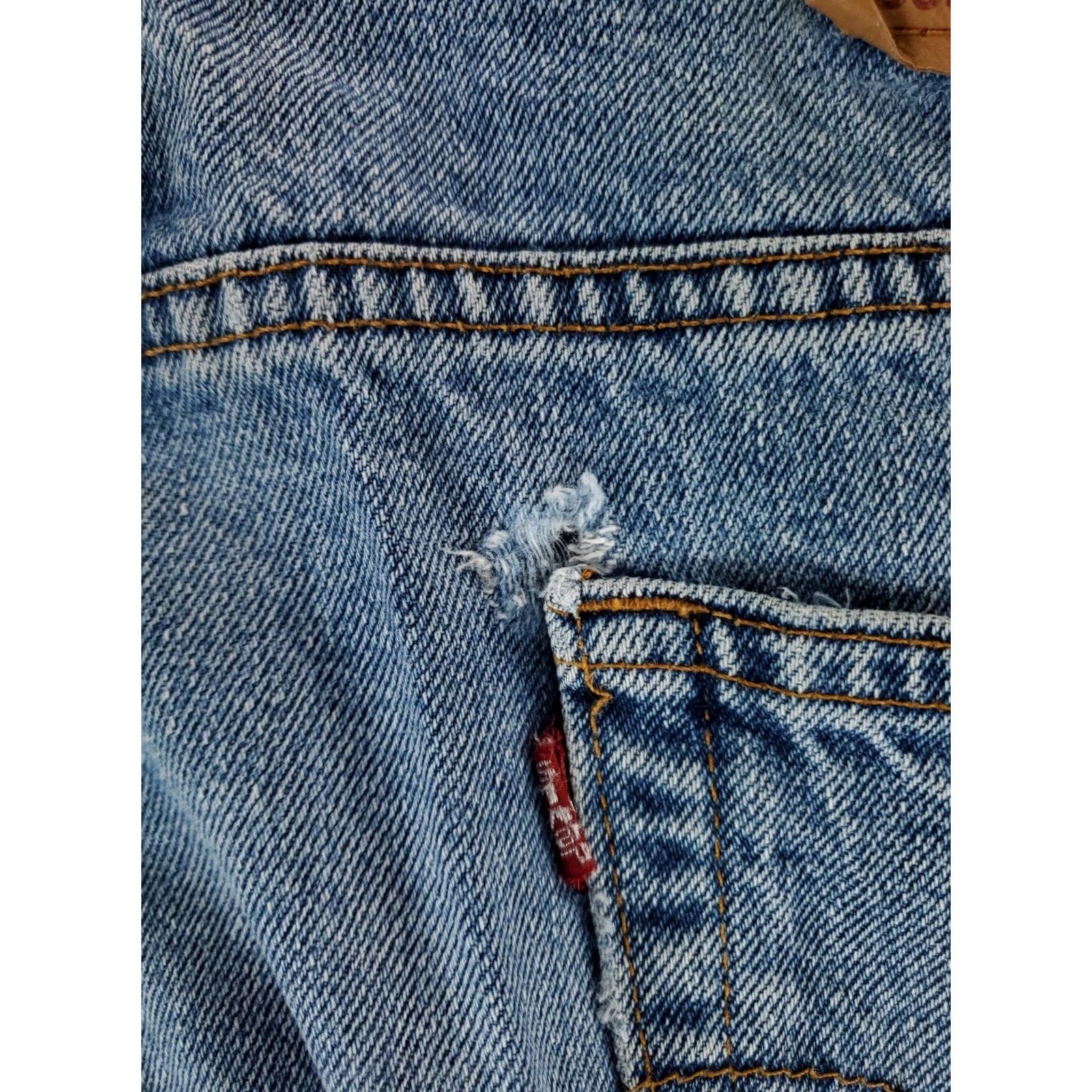 Levi's VINTAGE Levi's 505 VTG 90s Jean Shorts Blue Regular Fit 36 Mens 8.5 Inseam Jorts Size US 36 / EU 52 - 4 Thumbnail