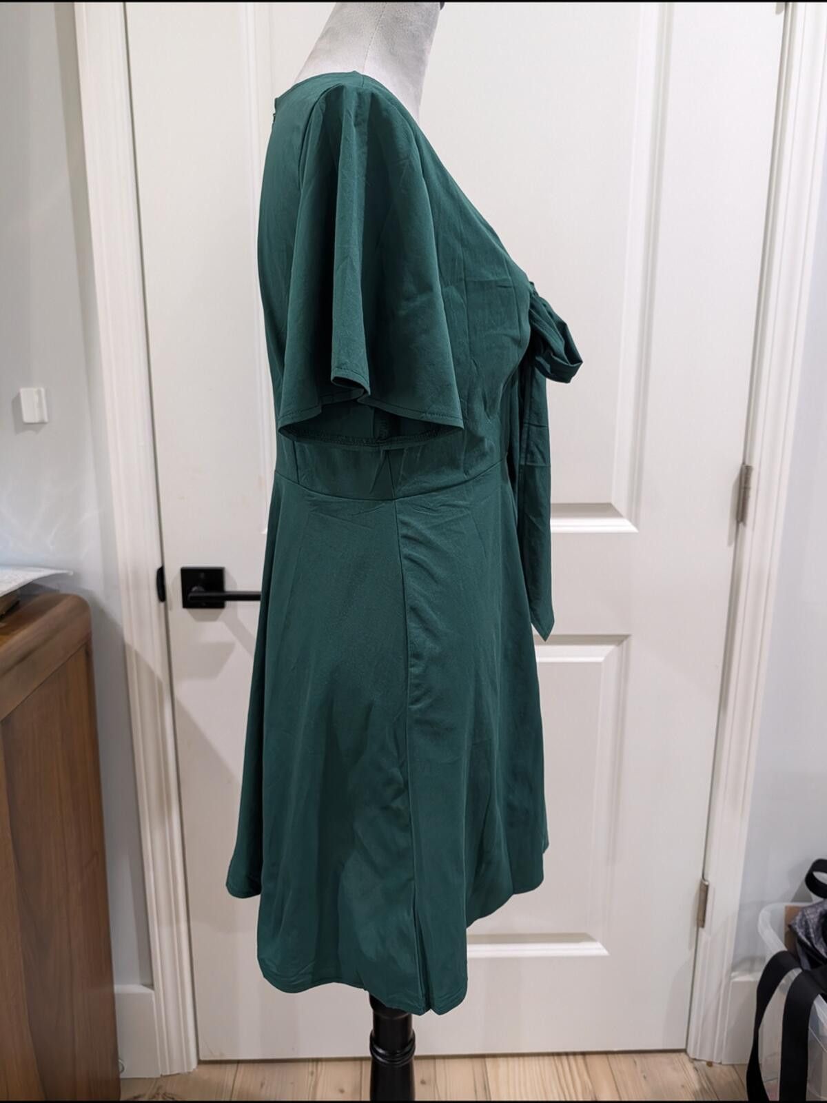 Other Emerald Tie-Front A-Line Dress Size M / US 6-8 / IT 42-44 - 5 Thumbnail