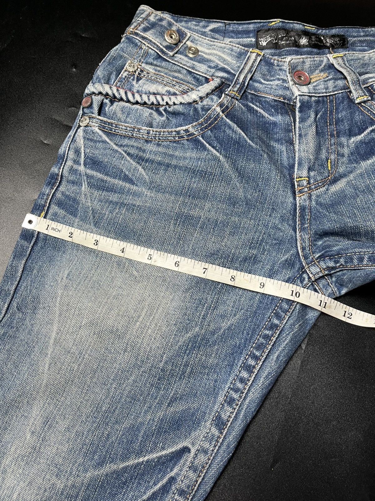Japanese Brand RED PEPPER SUPER FLARE DISTRESSED JEANS Size US 29 - 17 Thumbnail